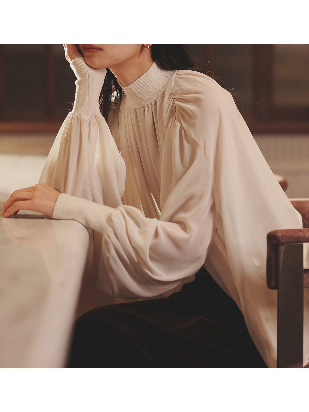 【アニュアンス/anuans】のジョーゼットフレアブラウス 人気、トレンドファッション・服の通販 founy(ファニー) ファッション Fashion レディースファッション Fashion for Women トップス・カットソー Cut & Sew Tops シャツ・ブラウス・オフィスカジュアル Elegant Blouses & Button-Ups インナー Innerwear シアー Sheer, See-Through ジョーゼット Georgette, Semi-Sheer Fabric フェミニン Feminine, Girly リラックス Relax, Relaxed Fit エレガント 上品 Elegant 冬 Winter / This Winter other-1|ID: prp329100004786829 ipo3291000000034779881