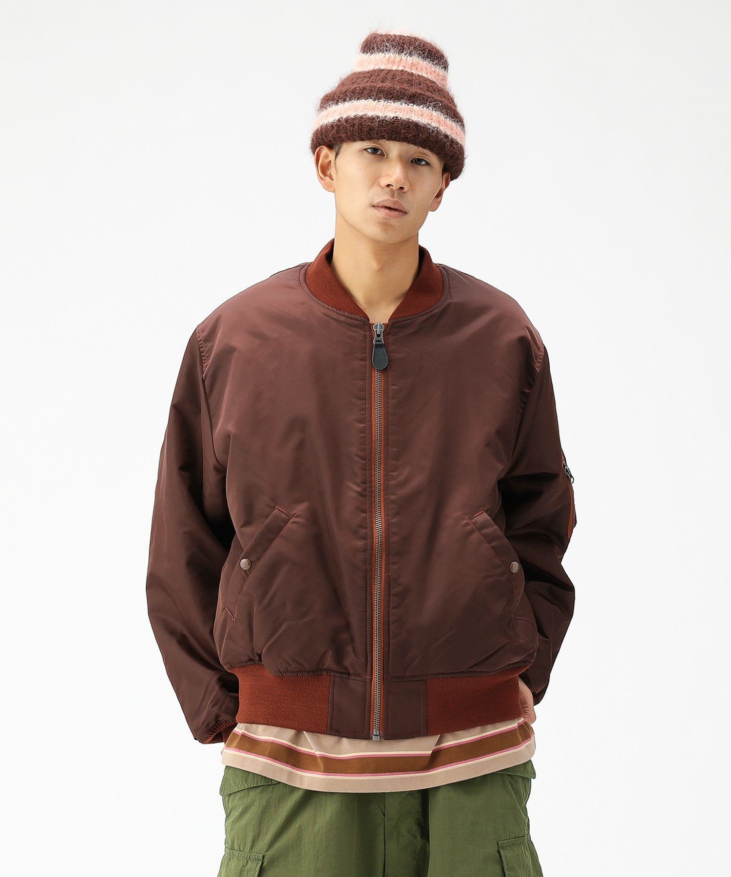 【ビームス/BEAMS / MEN】のリラックスフィット THERMOLITE MA-1 (撥水) インテリア・キッズ・メンズ・レディースファッション・服の通販 founy(ファニー) 　ファッション　Fashion　メンズファッション　Fashion for Men　ジャケット　Jacket, Outerwear　フィット　Fit, Slim Fit　リラックス　Relax, Relaxed Fit　ヴィンテージ　Vintage Style　軽量　Lightweight, Ultra Light　BROWN|ID: prp329100004786848 ipo3291000000035205479