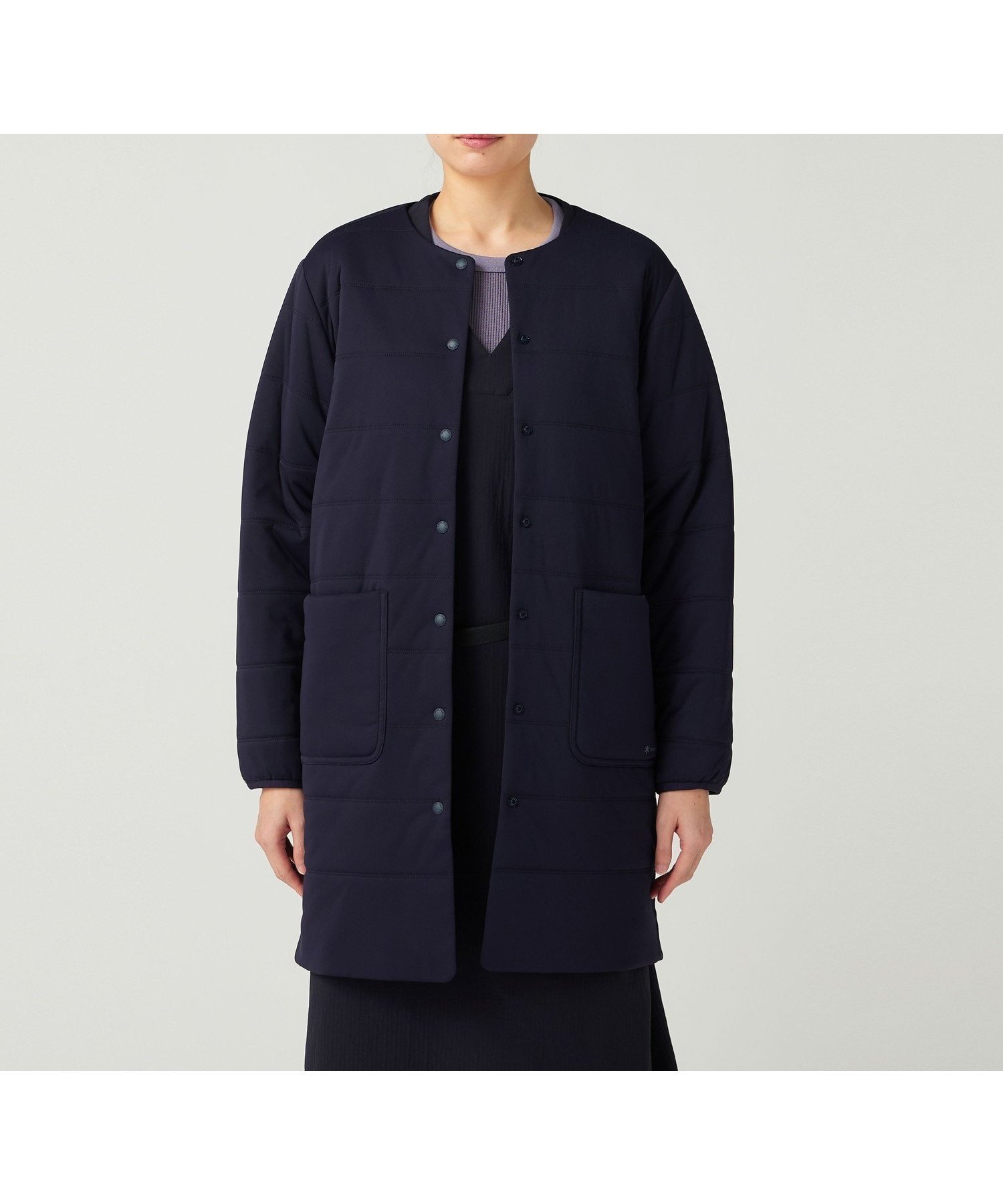 【スノーピーク/SNOW PEAK】のFlexible Insulated Long Cardigan インテリア・キッズ・メンズ・レディースファッション・服の通販 founy(ファニー) 　ファッション　Fashion　レディースファッション　Fashion for Women　トップス・カットソー　Cut & Sew Tops　カーディガン・羽織り　Layered Style Cardigans　カーディガン　Cardigan, Knitwear　コーティング　Coating, Coated Finish　シンプル　Simple, Minimal　ストレッチ　Stretch, Stretchy Fabric　ストール　Stole, Wrap　スマート　Smart, Elegant　タートルネック　Turtleneck, High Neck　パッチ　Patch, Appliqué　ファブリック　Fabric, Textile　フィット　Fit, Slim Fit　ポケット　Pocket, Pocket Detail　防寒　Cold Protection, Winter-Ready　ライナー　Liner, Inner Layer　ロング　Long, Long-Length　A/W・秋冬　Autumn/Winter　冬　Winter / This Winter　2025年　2025　2025-2026秋冬・A/W　Autumn/Winter 2025–26 AW25–26　NAVY|ID: prp329100004786882 ipo3291000000036268626