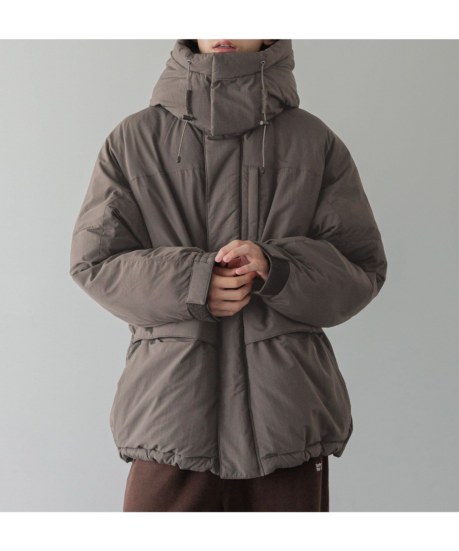 【ローリーズファーム/LOWRYS FARM】の【LFM】エアサーマル2WAYパーカー インテリア・キッズ・メンズ・レディースファッション・服の通販 founy(ファニー) 　ファッション　Fashion　レディースファッション　Fashion for Women　トップス・カットソー　Cut & Sew Tops　レディースパーカー・カジュアルフーディー　Casual Hoodies & Sweatshirts　スタンド　Stand Collar, Upright Stand　パーカー　Hoodie, Parka　ブルゾン　Blouson, Bomber Jacket　ポケット　Pocket, Pocket Detail　チャコールグレー18|ID: prp329100004786940 ipo3291000000034785175