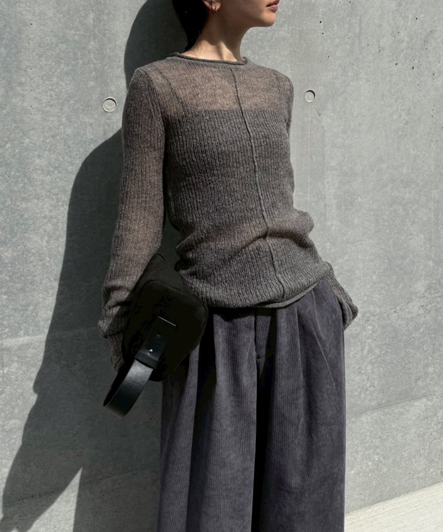 【セレクトモカ/SELECT MOCA】の【人気インフルエンサーコラボbySON】センターラインシアーニット インテリア・キッズ・メンズ・レディースファッション・服の通販 founy(ファニー) ファッション Fashion レディースファッション Fashion for Women トップス・カットソー Cut & Sew Tops ニット Knit Tops & Sweaters おすすめ Recommended / Our Picks シアー Sheer, See-Through シンプル Simple, Minimal センター Center, Center Line ビスチェ Bustier, Corset Top フィット Fit, Slim Fit エレガント 上品 Elegant 人気 Popular, Best Seller グレー-900|ID: prp329100004787237 ipo3291000000034812863