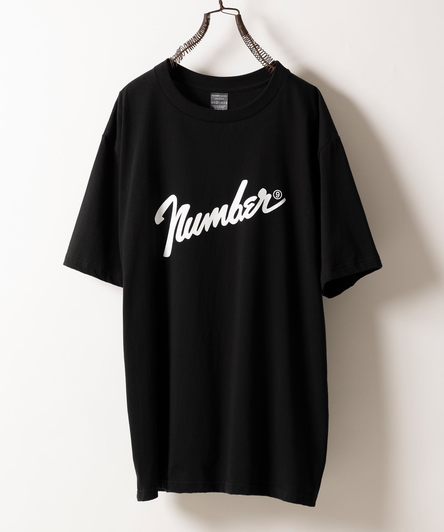 【ナンバー/Number】のNumber9_T-SHIRT インテリア・キッズ・メンズ・レディースファッション・服の通販 founy(ファニー) 　ファッション　Fashion　レディースファッション　Fashion for Women　トップス・カットソー　Cut & Sew Tops　シャツ・ブラウス・オフィスカジュアル　Elegant Blouses & Button-Ups　ロングTシャツ・Tシャツ　Longline T-Shirts & Tees　インナー　Innerwear　グラフィック　Graphic, Graphic Design　コレクション　Collection, Seasonal Line　スタイリッシュ　Stylish, Fashionable　スラックス　Slacks, Dress Pants　デニム　Denim, Jeans Material　定番　Standard, Basic Item　人気　Popular, Best Seller　バランス　Balance, Style Balance　ワイド　Wide, Wide Fit　おすすめ　Recommended / Our Picks　BLACK|ID: prp329100004787249 ipo3291000000035005671
