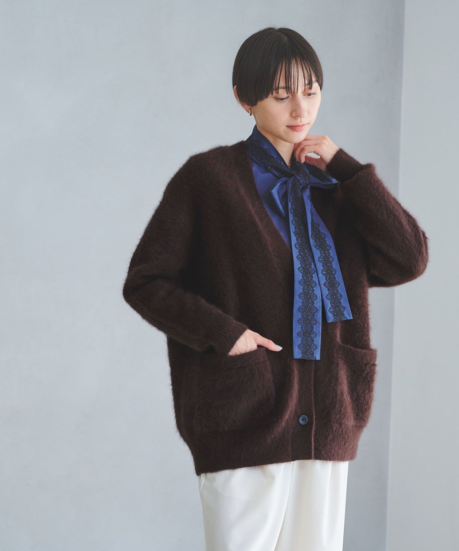 【ユナイテッドアローズ/UNITED ARROWS】のフォックスカシミヤ ミドル カーディガン インテリア・キッズ・メンズ・レディースファッション・服の通販 founy(ファニー) 　ファッション　Fashion　レディースファッション　Fashion for Women　トップス・カットソー　Cut & Sew Tops　カーディガン・羽織り　Layered Style Cardigans　インナー　Innerwear　カーディガン　Cardigan, Knitwear　軽量　Lightweight, Ultra Light　フォックス　Fox, Fox Fur　ポケット　Pocket, Pocket Detail　ミドル　Middle Length, Mid Height　おすすめ　Recommended / Our Picks　DK.BROWN|ID: prp329100004787314 ipo3291000000034789074