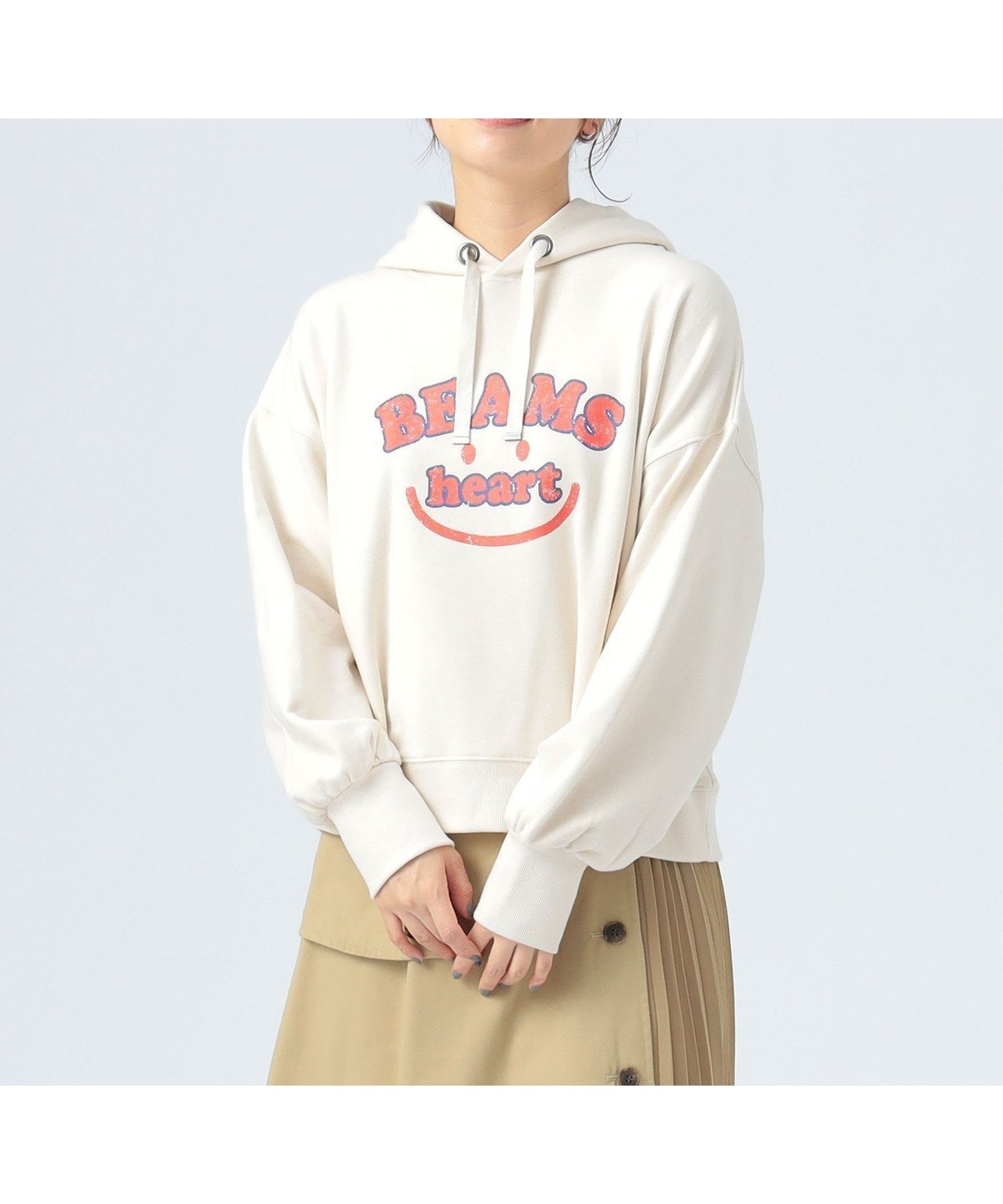【ビームス ハート/BEAMS HEART】のカレッジ スマイル パーカー インテリア・キッズ・メンズ・レディースファッション・服の通販 founy(ファニー) 　ファッション　Fashion　レディースファッション　Fashion for Women　トップス・カットソー　Cut & Sew Tops　レディースパーカー・カジュアルフーディー　Casual Hoodies & Sweatshirts　おすすめ　Recommended / Our Picks　キャップ　Cap, Baseball Cap　スニーカー　Sneakers, Trainers　デニム　Denim, Jeans Material　バランス　Balance, Style Balance　パーカー　Hoodie, Parka　フェミニン　Feminine, Girly　プリント　Print, Printed Pattern　プリーツ　Pleats, Pleated　リラックス　Relax, Relaxed Fit　ロング　Long, Long-Length　IVORY|ID: prp329100004787315 ipo3291000000035198802