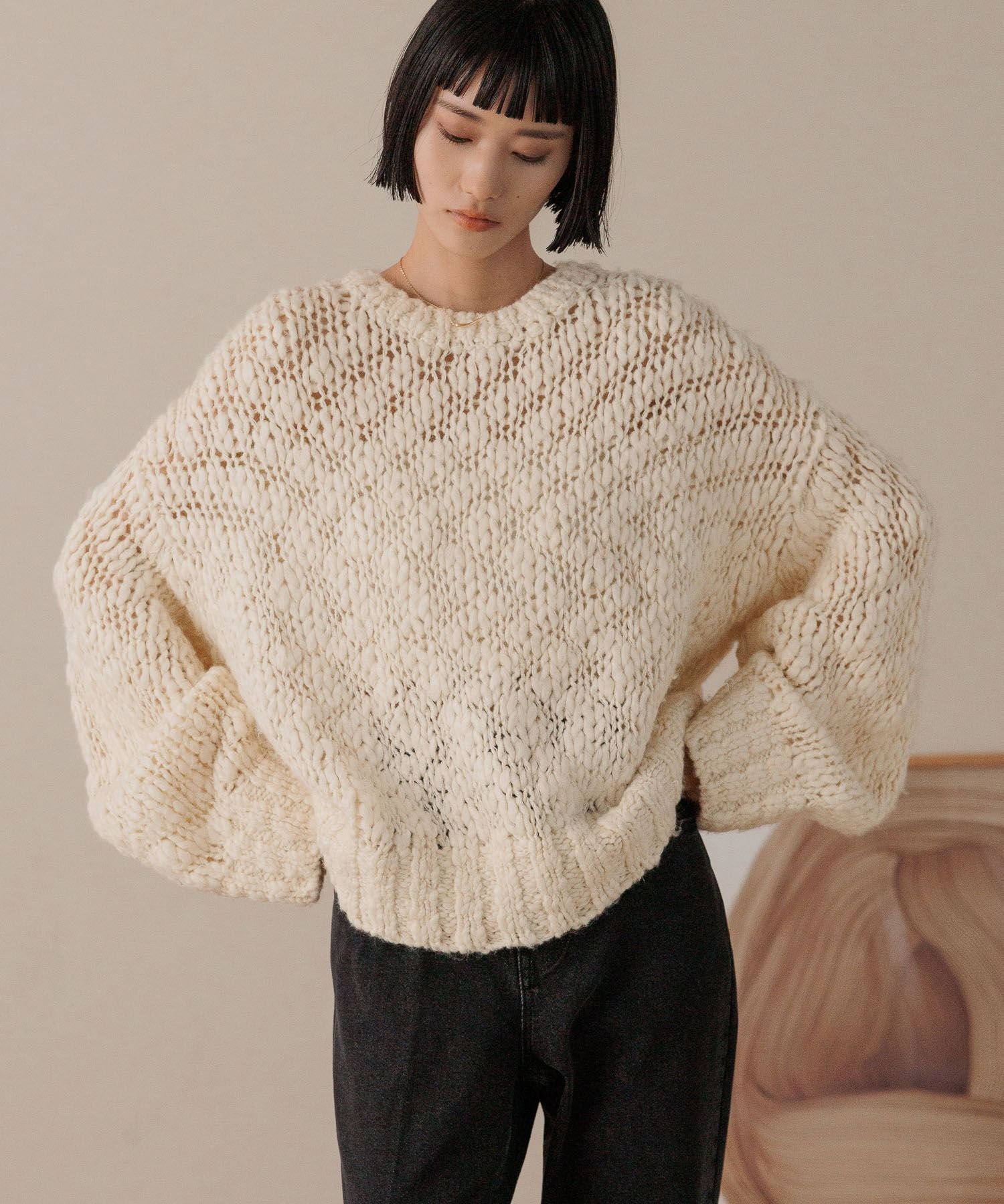 【ローリーズファーム/LOWRYS FARM】のスラブニットプルオーバーLS インテリア・キッズ・メンズ・レディースファッション・服の通販 founy(ファニー) ファッション Fashion レディースファッション Fashion for Women トップス・カットソー Cut & Sew Tops ニット Knit Tops & Sweaters カジュアルプルオーバー・ニットトップス Pullovers & Knit Tops / Casual Pullovers サテン Satin, Glossy Fabric シンプル Simple, Minimal デニム Denim, Jeans Material ボトム Bottoms, Lower Wear 手編み Hand-Knitted, Handmade Knit アイボリー08|ID: prp329100004787357 ipo3291000000034844310