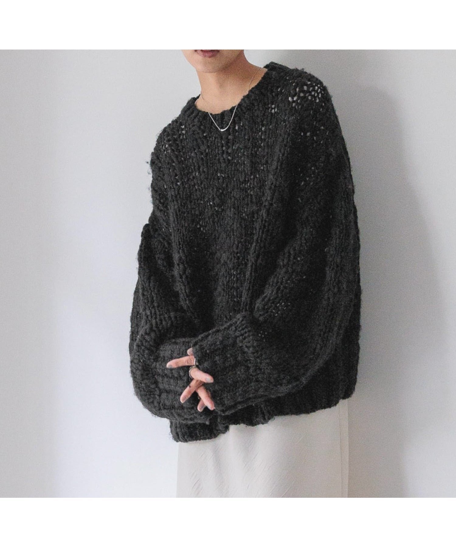 【ローリーズファーム/LOWRYS FARM】のスラブニットプルオーバーLS インテリア・キッズ・メンズ・レディースファッション・服の通販 founy(ファニー) ファッション Fashion レディースファッション Fashion for Women トップス・カットソー Cut & Sew Tops ニット Knit Tops & Sweaters カジュアルプルオーバー・ニットトップス Pullovers & Knit Tops / Casual Pullovers サテン Satin, Glossy Fabric シンプル Simple, Minimal デニム Denim, Jeans Material ボトム Bottoms, Lower Wear 手編み Hand-Knitted, Handmade Knit ブラック09|ID: prp329100004787357 ipo3291000000034844311