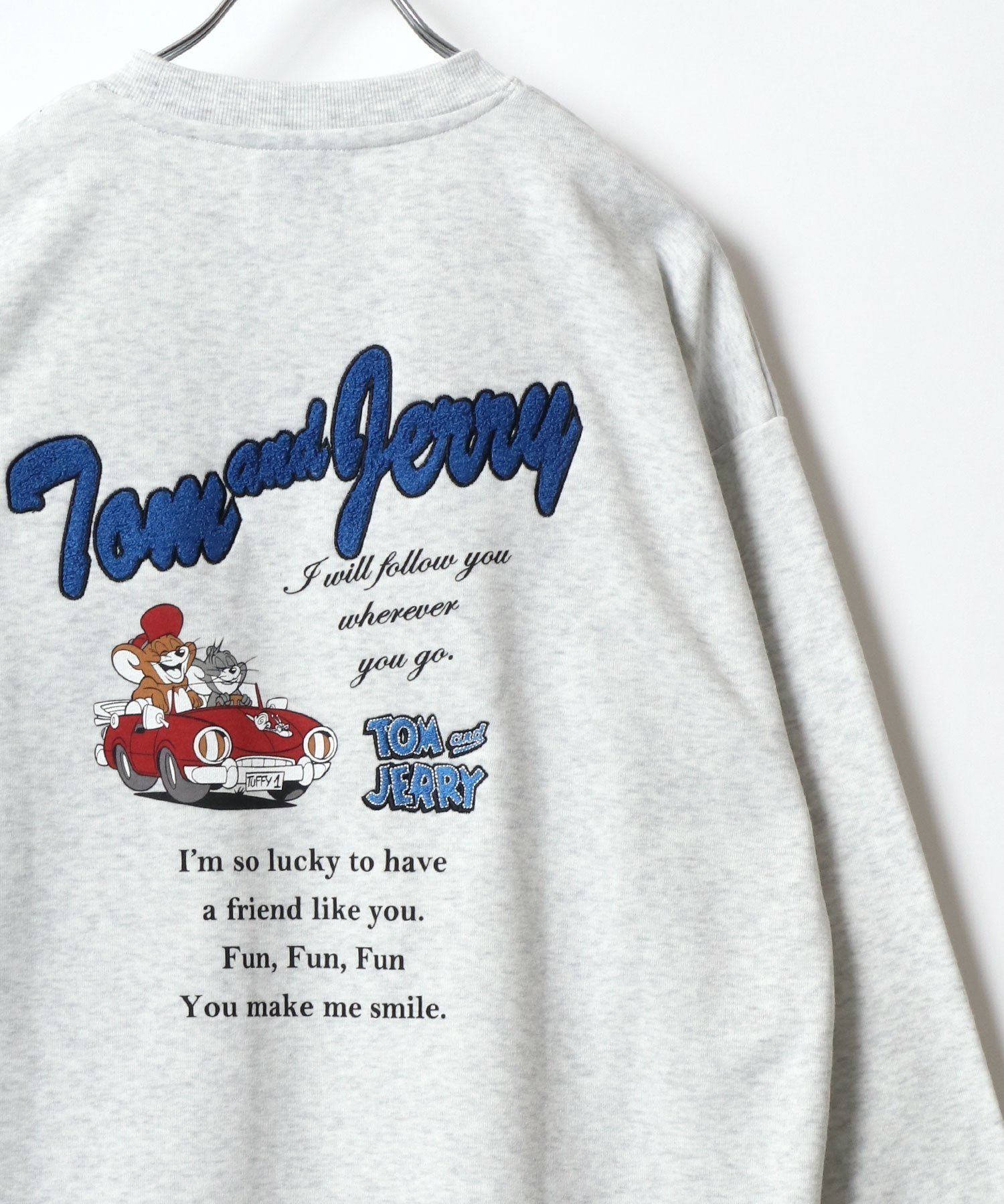 【マルカワ/MARUKAWA】のTom and Jerry トムとジェリー トレーナー メンズ スウェット 裏起毛 オーバーサイズ インテリア・キッズ・メンズ・レディースファッション・服の通販 founy(ファニー) 　ファッション　Fashion　レディースファッション　Fashion for Women　トップス・カットソー　Cut & Sew Tops　レディースパーカー・カジュアルフーディー　Casual Hoodies & Sweatshirts　スウェット・クルーネックトップス　Sweatshirts & Crewnecks / Relaxed Fit Sweat Tops　カーゴパンツ　Cargo Pants, Utility Pants　キャップ　Cap, Baseball Cap　キャラクター　Character, Licensed Characters　コンビ　Combo, Combination Style　サッカー　Seersucker, Summer Fabric　サロペット　Overalls, Salopette　シアー　Sheer, See-Through　シフォン　Chiffon, Lightweight Fabric　ショルダー　Shoulder, Shoulder Strap　ジャケット　Jacket, Outerwear　ジーンズ　Jeans, Denim Pants　スウェット / スエット　Sweatshirt, Sweatwear　スニーカー　Sneakers, Trainers　スポーツ　Sports, Activewear　ダウン　Down, Puffer　チュール　Tulip, Tulip Motif　デニム　Denim, Jeans Material　トレンド　Trend, Trending Now　トレーナー　Sweatshirt, Trainer　ネコ　Cat, Feline Motif　パターン　Pattern, Design Print　パーカー　Hoodie, Parka　ビッグ　Big, Oversized　プリント　Print, Printed Pattern　マーメイド　Mermaid, Fishtail Silhouette　グレー系その他3|ID: prp329100004787383 ipo3291000000034781605