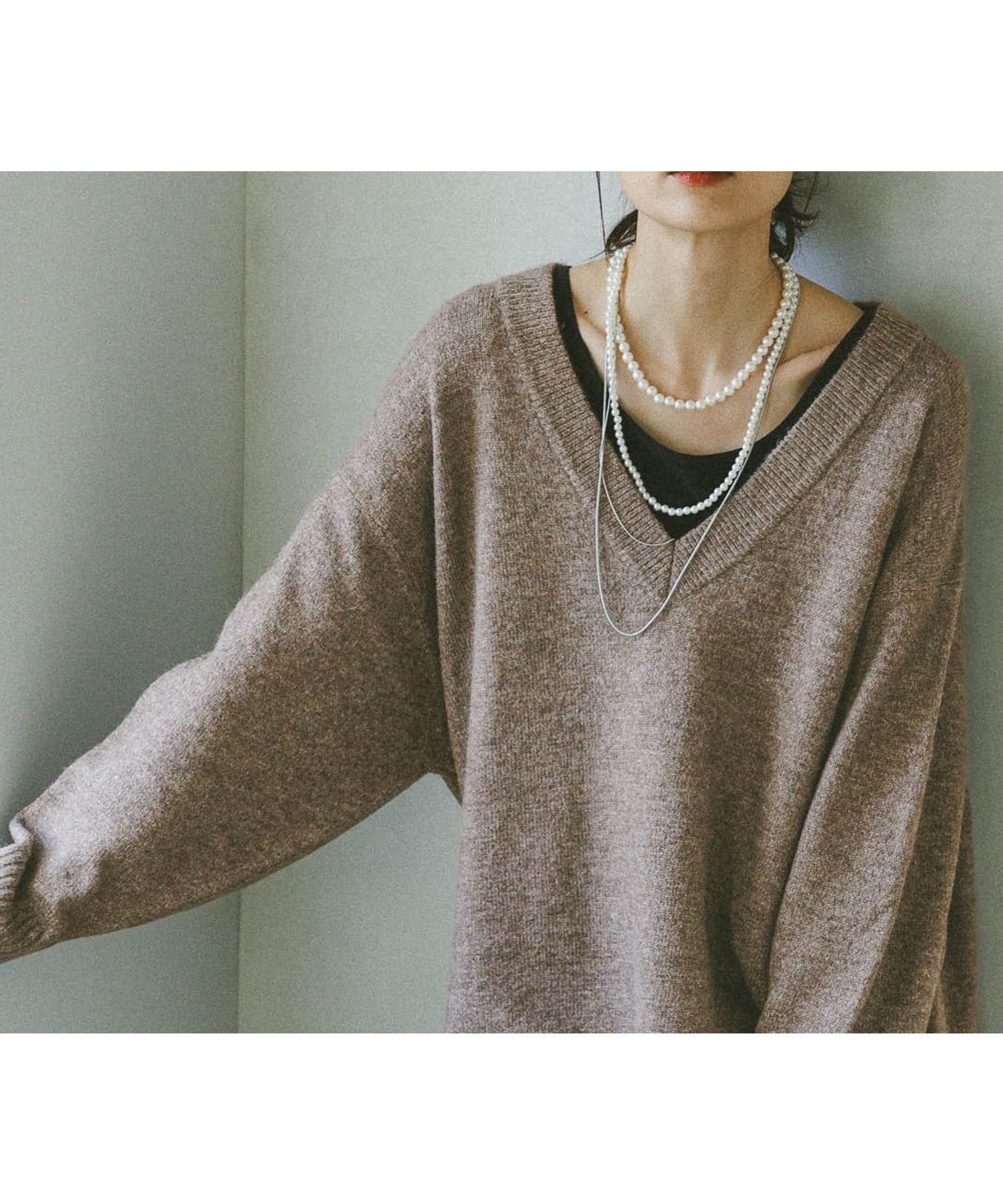 【グローバルワーク/GLOBAL WORK】のフワフワHugmeVネックチュニック/577892 人気、トレンドファッション・服の通販 founy(ファニー) 　ファッション　Fashion　レディースファッション　Fashion for Women　トップス・カットソー　Cut & Sew Tops　Vネックトップス　V-Neck Tops / V-Cut Neckline Shirts　おすすめ　Recommended / Our Picks　インナー　Innerwear　キャミソール　Camisole, Spaghetti Strap Top　チュニック　Tunic, Long Top　デコルテ　Décolleté, Neckline　フェミニン　Feminine, Girly　 other-1|ID: prp329100004787385 ipo3291000000034978277