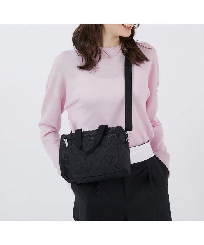 【レスポートサック/LeSportsac】の【公式】レスポートサック ショルダーバッグ 3868HC14 LeSportsac インテリア・キッズ・メンズ・レディースファッション・服の通販 founy(ファニー) 　ファッション　Fashion　レディースファッション　Fashion for Women　スポーツウェア　Functional & Stylish Sportswear　スポーツバッグ・ジム用ポーチ・バックパック　Gym Bag / Sports Backpack / Pouch for Training　おすすめ　Recommended / Our Picks　アウトドア　Outdoor Clothing　クール　Cool, Chic　コンパクト　Compact, Small Size　ボストンバッグ　Boston Bag, Retro Bag　ポケット　Pocket, Pocket Detail　人気　Popular, Best Seller　旅行　Travel　無地　Plain, Solid Color　財布　Wallet, Purse　ブラック_HC14|ID: prp329100004787396 ipo3291000000035033837