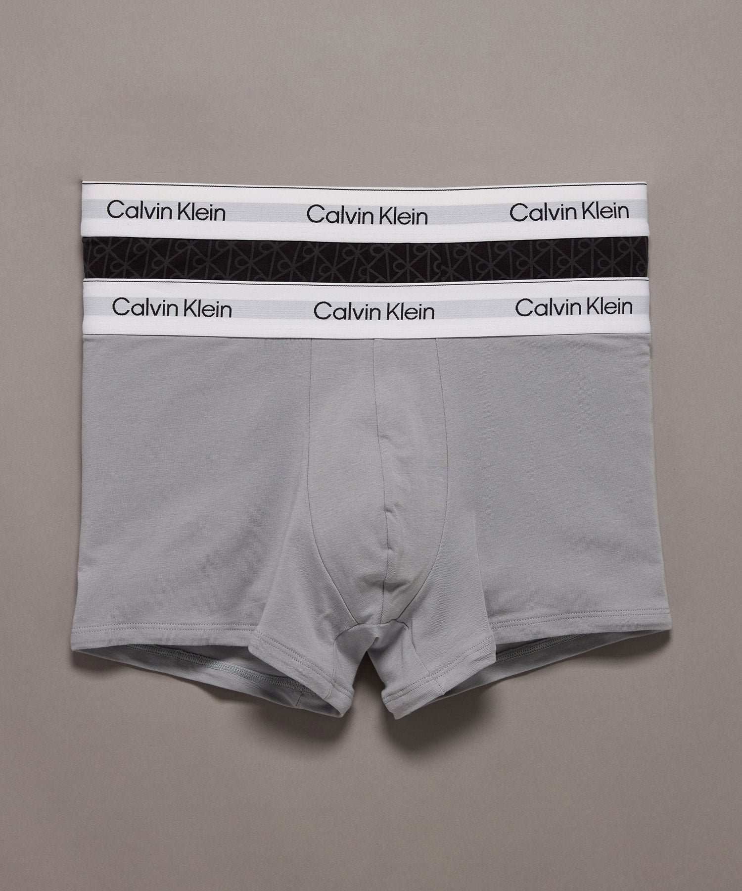 【カルバンクライン/Calvin Klein / MEN】の【公式ショップ】 カルバンクライン 2枚パックボクサーパンツ Icon Cotton Stretch Calvin Klein NB4391 JUNG KOOK / ジョングク着用商品 インテリア・キッズ・メンズ・レディースファッション・服の通販 founy(ファニー) 　ファッション　Fashion　メンズファッション　Fashion for Men　ボトムス　Bottoms　S EMBLEM+BLK/ASHFORD GRAY/SLEET|ID: prp329100004787540 ipo3291000000034747877