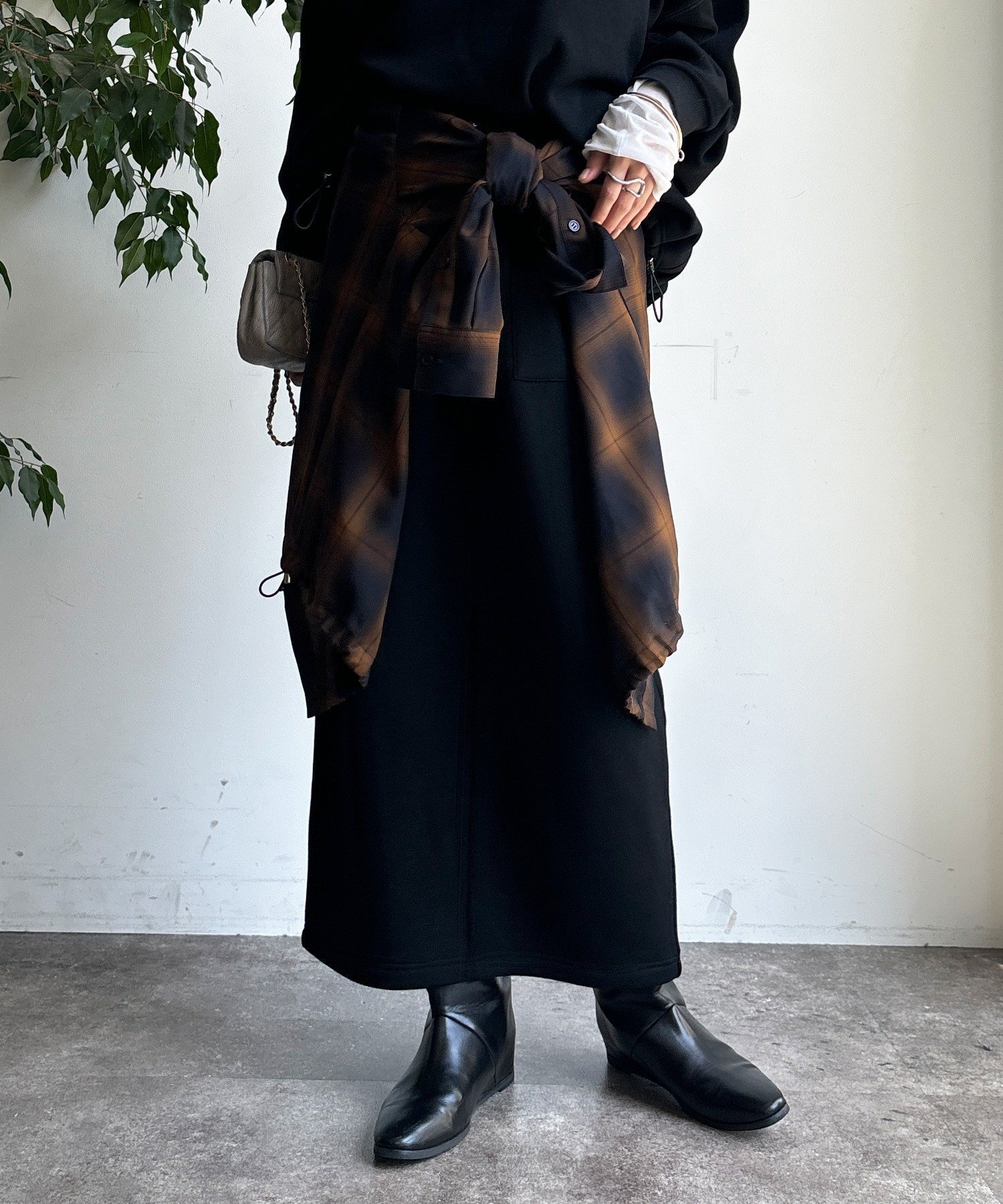 【ドゥドゥ/DouDou】のボンバーヒートIラインスカート インテリア・キッズ・メンズ・レディースファッション・服の通販 founy(ファニー) 　ファッション　Fashion　レディースファッション　Fashion for Women　スカート　Skirts　スマート　Smart, Elegant　セットアップ　Set-Up, Coordinated Outfit　A/W・秋冬　Autumn/Winter　冬　Winter / This Winter　再入荷　Restock / Back in Stock　2025年　2025　2025-2026秋冬・A/W　Autumn/Winter 2025–26 AW25–26　ブラック|ID: prp329100004787600 ipo3291000000035208392