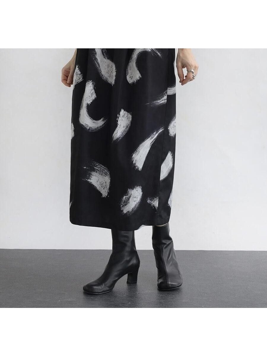 【ラシュッド/LASUD】の漆喰プリントツイルスカート インテリア・キッズ・メンズ・レディースファッション・服の通販 founy(ファニー) ファッション Fashion レディースファッション Fashion for Women スカート Skirts シンプル Simple, Minimal スリット Slit, Slit Detail ツイル Twist, Twisted Detail プリント Print, Printed Pattern モノトーン Monotone, Black and White ブラック|ID: prp329100004787633 ipo3291000000034748255