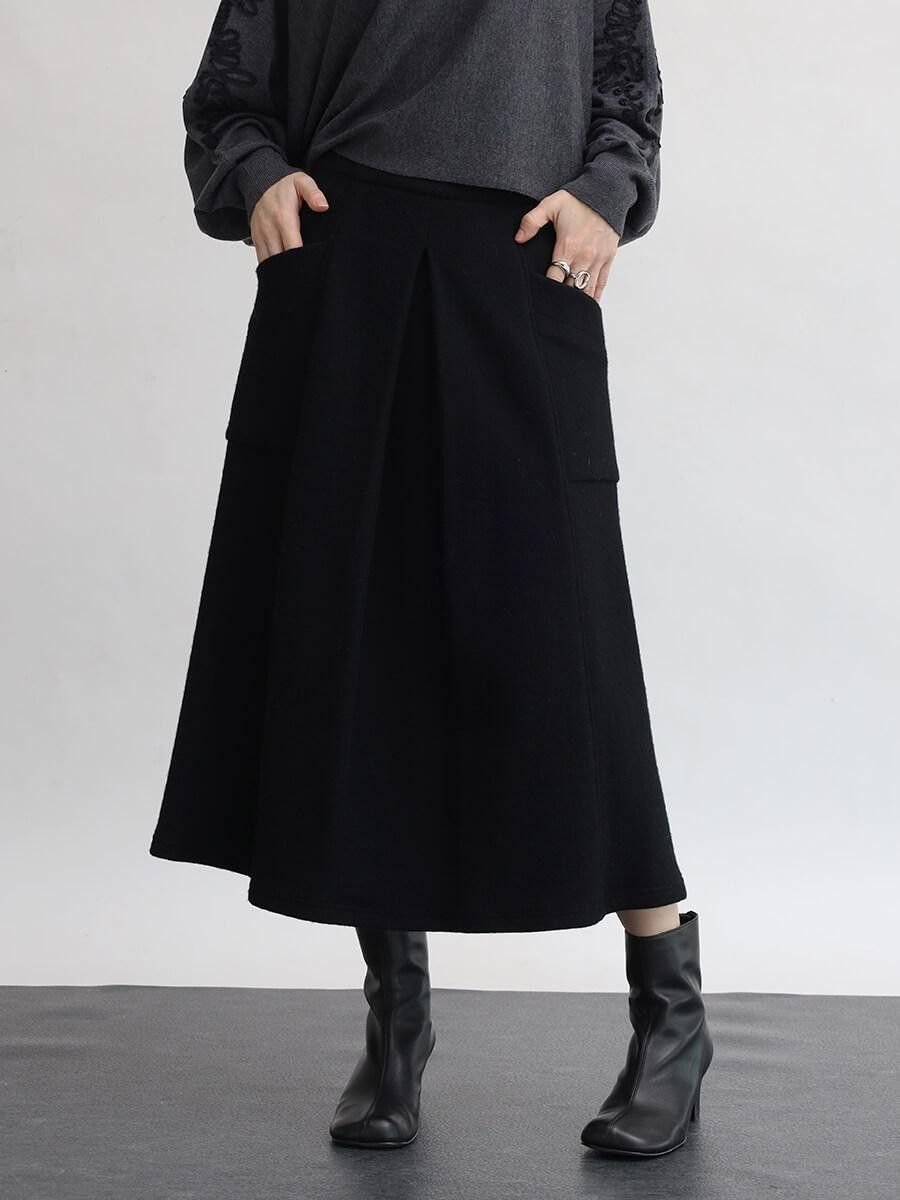 【ラシュッド/LASUD】の圧縮ウールタックデザインスカート インテリア・キッズ・メンズ・レディースファッション・服の通販 founy(ファニー) 　ファッション　Fashion　レディースファッション　Fashion for Women　スカート　Skirts　カットソー　Cut and Sewn Top　ダブル　Double, Double-Breasted　フロント　Front, Front Design　ポケット　Pocket, Pocket Detail　ブラック|ID: prp329100004787645 ipo3291000000034986337