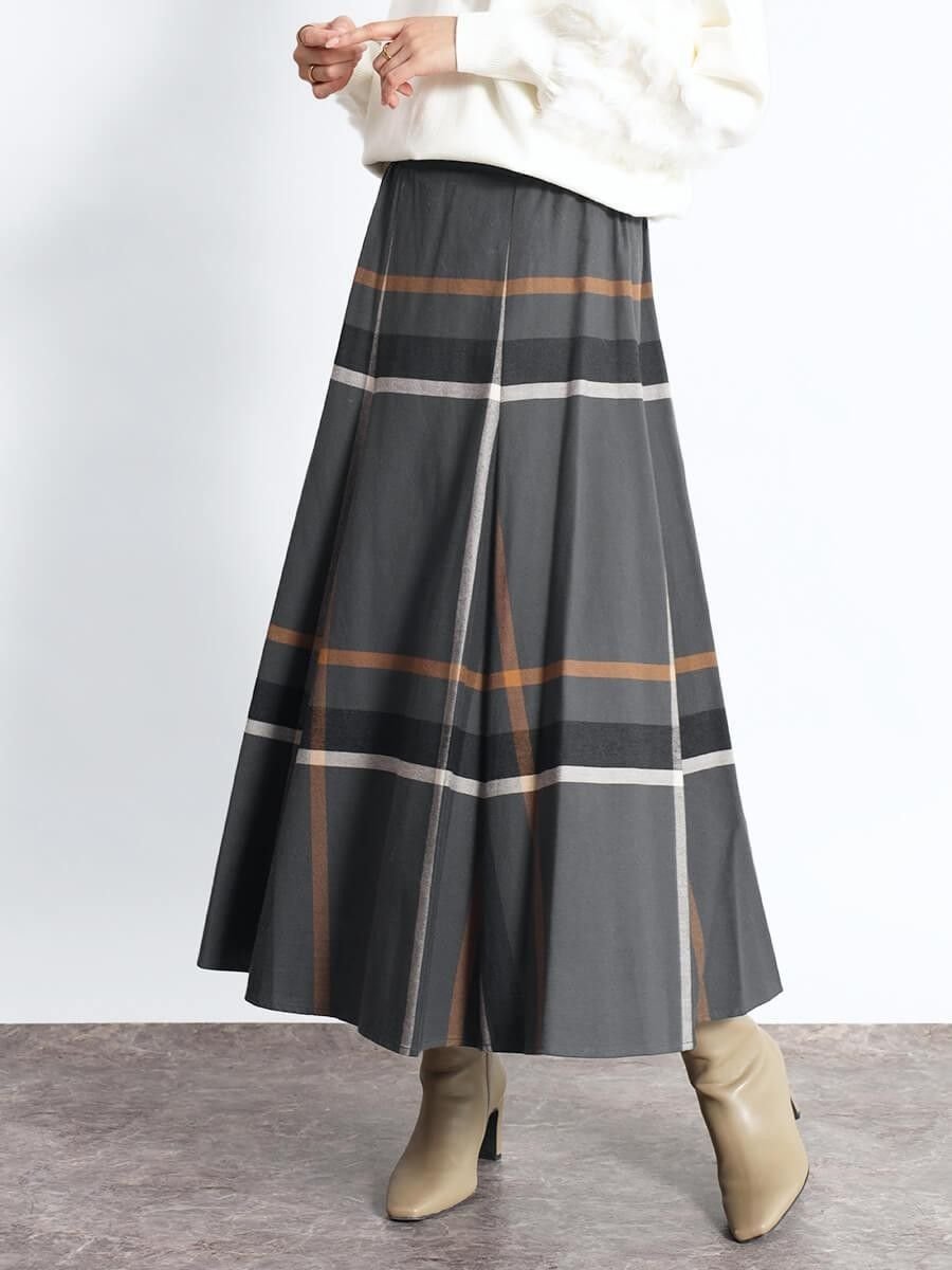 【ヴァン/Vin】のチェックフレアスカート インテリア・キッズ・メンズ・レディースファッション・服の通販 founy(ファニー) 　ファッション　Fashion　レディースファッション　Fashion for Women　スカート　Skirts　Aライン・フレアスカート　A-Line & Flared Skirts　チェック　Check, Plaid, Tartan　フェミニン　Feminine, Girly　フレア　Flare, Flared　ロング　Long, Long-Length　A/W・秋冬　Autumn/Winter　エレガント 上品　Elegant　チャコールグレー|ID: prp329100004787650 ipo3291000000035235125