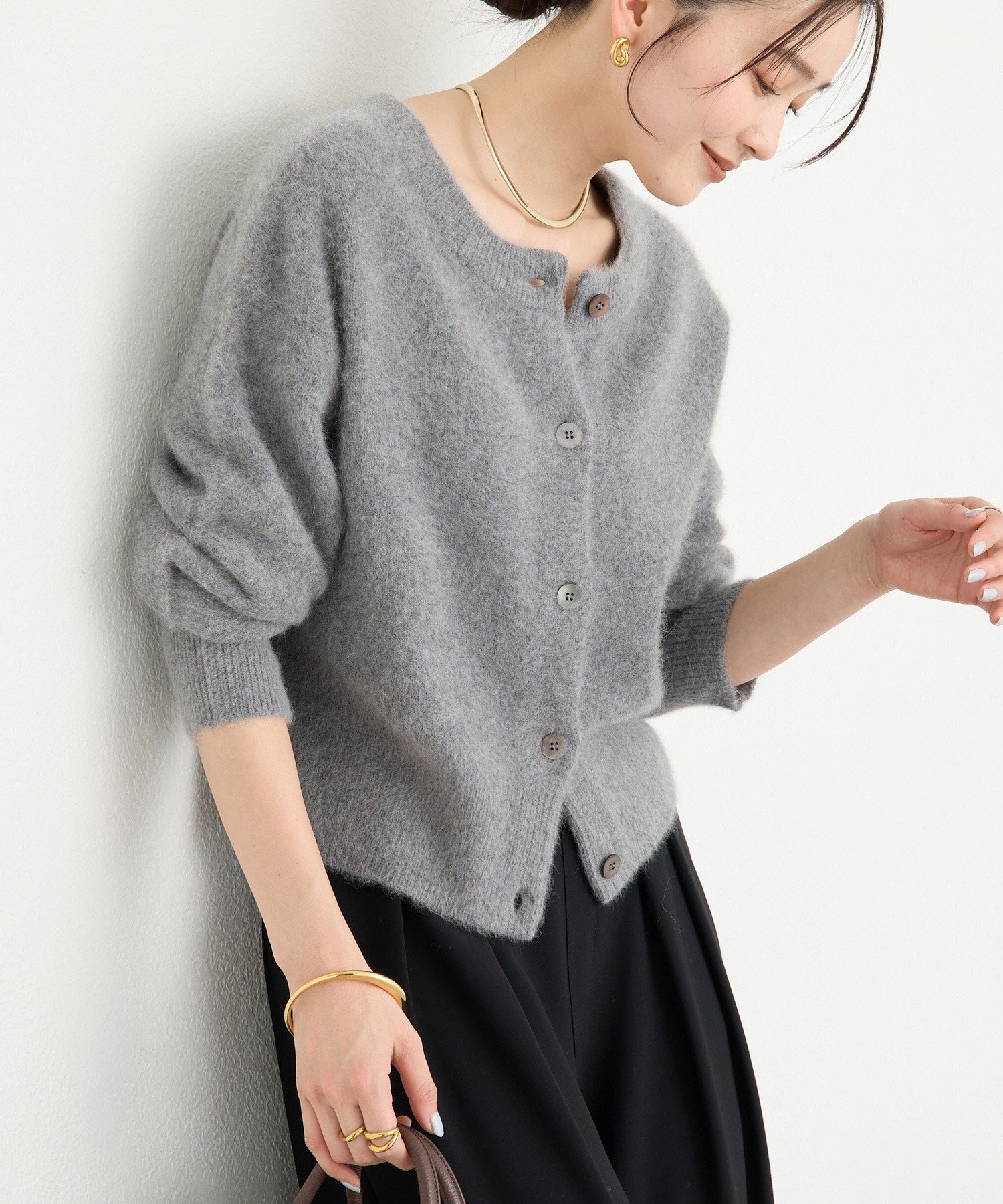 【リヴドロワ/RIVE DROITE】の【上質素材】ヘアリーヤーン2wayカーディガン インテリア・キッズ・メンズ・レディースファッション・服の通販 founy(ファニー) 　ファッション　Fashion　レディースファッション　Fashion for Women　トップス・カットソー　Cut & Sew Tops　カーディガン・羽織り　Layered Style Cardigans　カーディガン　Cardigan, Knitwear　コンパクト　Compact, Small Size　ボトム　Bottoms, Lower Wear　再入荷　Restock / Back in Stock　おすすめ　Recommended / Our Picks　グレー|ID: prp329100004787658 ipo3291000000035190084