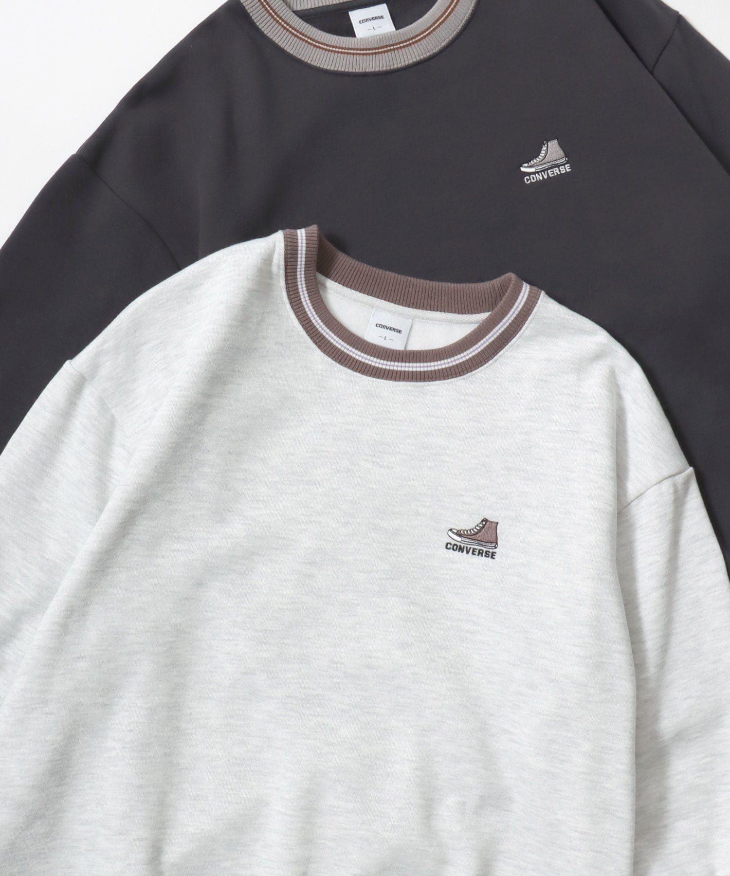 【ラザル/LAZAR】のCONVERSE コンバース 別注 スウェット トレーナー オーバーサイズ 裏起毛 レディース メンズ インテリア・キッズ・メンズ・レディースファッション・服の通販 founy(ファニー) 　ファッション　Fashion　レディースファッション　Fashion for Women　トップス・カットソー　Cut & Sew Tops　レディースパーカー・カジュアルフーディー　Casual Hoodies & Sweatshirts　スウェット・クルーネックトップス　Sweatshirts & Crewnecks / Relaxed Fit Sweat Tops　インナー　Innerwear　カーゴパンツ　Cargo Pants, Utility Pants　カーディガン　Cardigan, Knitwear　キャップ　Cap, Baseball Cap　キャラクター　Character, Licensed Characters　キャンバス　Canvas, Canvas Fabric　シューズ　Shoes, Footwear　シンプル　Simple, Minimal　ジャケット　Jacket, Outerwear　スウェット / スエット　Sweatshirt, Sweatwear　スタンダード　Standard, Basic　ストライプ　Stripe, Striped Pattern　スニーカー　Sneakers, Trainers　スポーツ　Sports, Activewear　スラックス　Slacks, Dress Pants　セットアップ　Set-Up, Coordinated Outfit　センター　Center, Center Line　ダウン　Down, Puffer　デニム　Denim, Jeans Material　トレンド　Trend, Trending Now　トレーナー　Sweatshirt, Trainer　定番　Standard, Basic Item　人気　Popular, Best Seller　バスケット　Basket, Basket Bag　パーカー　Hoodie, Parka　グレー系その他2|ID: prp329100004787689 ipo3291000000034748475