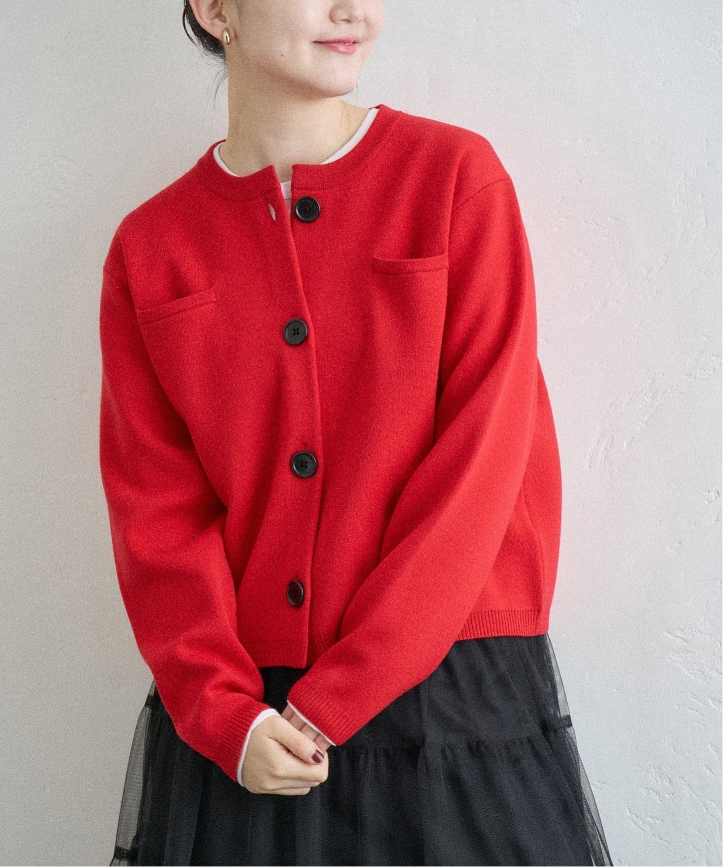 【イエナ/IENA】の《追加》スーパーファインスムースクルーカーディガン インテリア・キッズ・メンズ・レディースファッション・服の通販 founy(ファニー) 　ファッション　Fashion　レディースファッション　Fashion for Women　トップス・カットソー　Cut & Sew Tops　カーディガン・羽織り　Layered Style Cardigans　2025年　2025　2025-2026秋冬・A/W　Autumn/Winter 2025–26 AW25–26　カーディガン　Cardigan, Knitwear　トレンド　Trend, Trending Now　ポケット　Pocket, Pocket Detail　定番　Standard, Basic Item　レッド|ID: prp329100004787742 ipo3291000000034748697