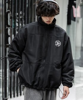 【ロッキーモンロー/Rocky Monroe】の【新色追加】2Wayリバーシブル オーバーサイズスタンドネックボアブルゾン 人気、トレンドファッション・服の通販 founy(ファニー) ファッション Fashion レディースファッション Fashion for Women アウター Coat / Outerwear Collection ブルゾンジャケット・スポーティアウター Blouson Jackets カットソー Cut and Sewn Top 軽量 Lightweight, Ultra Light シンプル Simple, Minimal ジップアップ Zip-Up, Full Zip トレンド Trend, Trending Now ドローコード Drawcord, Drawstring Cord バランス Balance, Style Balance ベーシック Basic, Essential ポケット Pocket, Pocket Detail 防寒 Cold Protection, Winter-Ready 無地 Plain, Solid Color リバーシブル Reversible, Two-Sided ルーズ Loose, Oversized ワンポイント One Point, Statement Accent 再入荷 Restock / Back in Stock おすすめ Recommended / Our Picks |ID:prp329100004787748