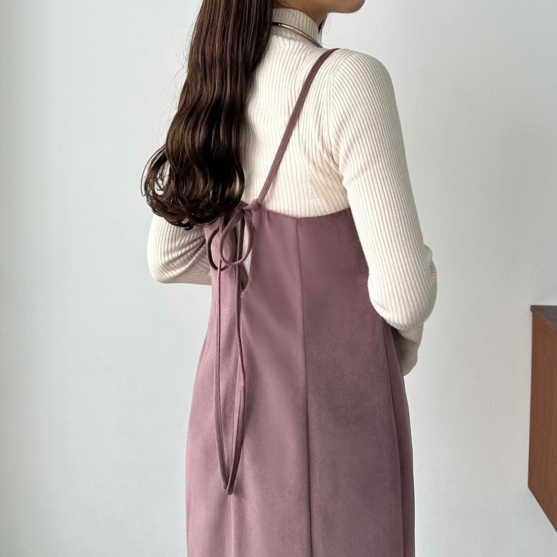 【ジュノア/JUNOAH】のcallautia ベロア調Iラインキャミワンピース インテリア・キッズ・メンズ・レディースファッション・服の通販 founy(ファニー) 　ファッション　Fashion　レディースファッション　Fashion for Women　ワンピース　Dresses　キャミソールワンピース　Camisole Dresses　ベロア　Velour, Soft Velvet　ダスティピンク|ID: prp329100004787900 ipo3291000000034960428