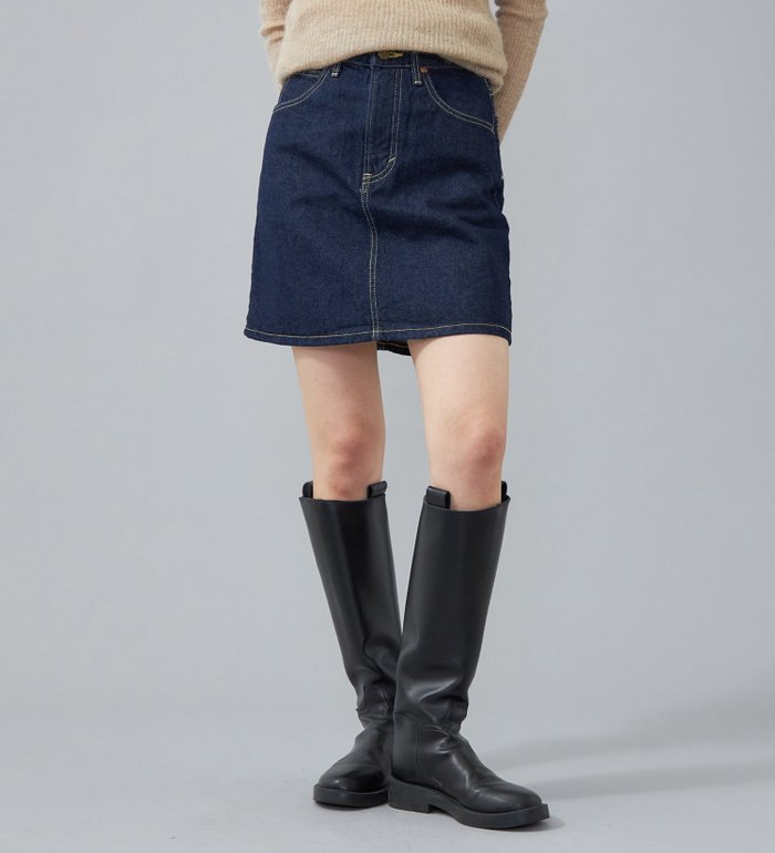 【エドウイン オンライン モール/EDWIN ONLINE MALL】のLee STANDARD WARDROBE デニム ミニスカート【OtonaMuse6月号掲載】 インテリア・キッズ・メンズ・レディースファッション・服の通販 founy(ファニー) https://founy.com/ 雑誌掲載アイテム Magazine Picks & Fashion Features ファッション雑誌 Fashion Magazines オトナミューズ otona MUSE ファッション Fashion レディースファッション Fashion for Women スカート Skirts ミニスカート Mini Skirts カーディガン Cardigan, Knitwear シンプル Simple, Minimal スウェット / スエット Sweatshirt, Sweatwear 雑誌 Magazine, Fashion Magazine デニム Denim, Jeans Material 台形 A-Line, Trapezoid Shape 人気 Popular, Best Seller ベーシック Basic, Essential ミニスカート Mini Skirt, Short Skirt 6月号 June Issue, Jun. Edition ロング Long, Long-Length |ID: prp329100004787967 ipo3291000000035096940