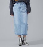 【エドウイン オンライン モール/EDWIN ONLINE MALL】のLee STANDARD WARDROBE スカート セットアップ可【スタイリスト樋口かほり着用】 人気、トレンドファッション・服の通販 founy(ファニー) ファッション Fashion レディースファッション Fashion for Women セットアップ Matching Sets スカート・ミニ/ミディ/マキシ Skirts / Mini, Midi & Maxi Skirts シンプル Simple, Minimal スニーカー Sneakers, Trainers スリット Slit, Slit Detail セットアップ Set-Up, Coordinated Outfit デニム Denim, Jeans Material ミドル Middle Length, Mid Height エレガント 上品 Elegant thumbnail 淡色ブルー|ID: prp329100004787970 ipo3291000000034998672