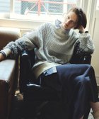 【ローズバッド/ROSE BUD】のPATCHWORK KNIT TOP 人気、トレンドファッション・服の通販 founy(ファニー) ファッション Fashion レディースファッション Fashion for Women トップス・カットソー Cut & Sew Tops ニット Knit Tops & Sweaters インナー Innerwear シンプル Simple, Minimal ジャカード／ジャガード Jacquard, Woven Pattern スタンダード Standard, Basic パッチワーク Patchwork, Mixed Fabric フェザーヤーン Feather Yarn, Fluffy Yarn ベーシック Basic, Essential ボトム Bottoms, Lower Wear レオパード Leopard, Animal Print おすすめ Recommended / Our Picks thumbnail GREY|ID: prp329100004787972 ipo3291000000035022215