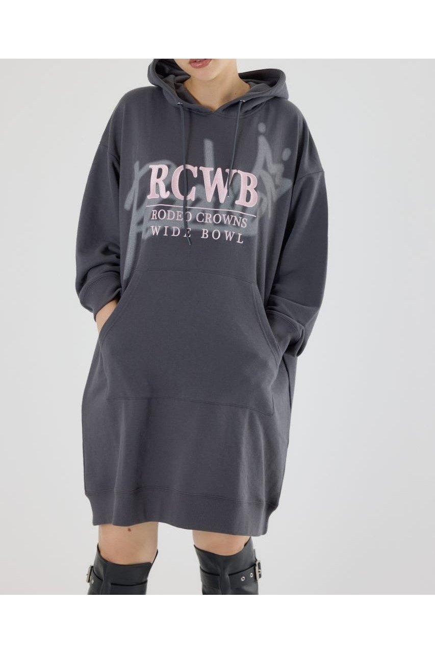 【ロデオクラウンズワイドボウル/RODEO CROWNS WIDE BOWL】のシャドーロゴパーカーワンピース インテリア・キッズ・メンズ・レディースファッション・服の通販 founy(ファニー) 　ファッション　Fashion　レディースファッション　Fashion for Women　ワンピース　Dresses　シャドー　Shadow, Subtle Pattern　スウェット / スエット　Sweatshirt, Sweatwear　パーカー　Hoodie, Parka　ビッグ　Big, Oversized　フロント　Front, Front Design　プリント　Print, Printed Pattern　ボトム　Bottoms, Lower Wear　C.GRY|ID: prp329100004788058 ipo3291000000035089686