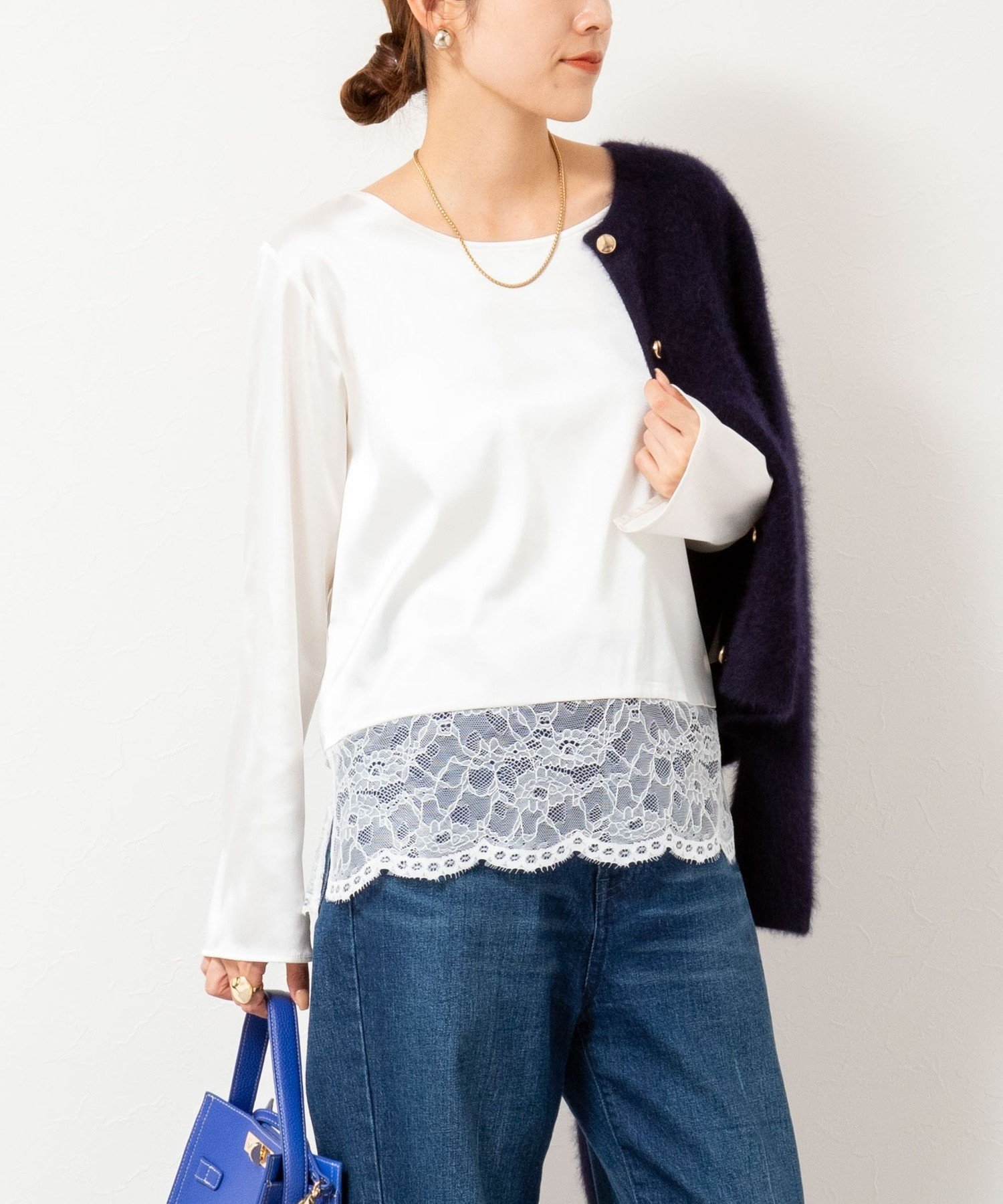 【ノーリーズ/NOLLEY'S】のウォッシャブル裾レース2WAYオトナサテンブラウス インテリア・キッズ・メンズ・レディースファッション・服の通販 founy(ファニー) ファッション Fashion レディースファッション Fashion for Women トップス・カットソー Cut & Sew Tops シャツ・ブラウス・オフィスカジュアル Elegant Blouses & Button-Ups インナー Innerwear ウォッシャブル Machine Washable サテン Satin, Glossy Fabric スカラップ Scallop, Scalloped Edge ストレッチ Stretch, Stretchy Fabric スリット Slit, Slit Detail トレンド Trend, Trending Now フェミニン Feminine, Girly レース Lace, Lace Fabric おすすめ Recommended / Our Picks 2025年 2025 2025-2026秋冬・A/W Autumn/Winter 2025–26 AW25–26 ホワイト|ID: prp329100004788111 ipo3291000000034750164