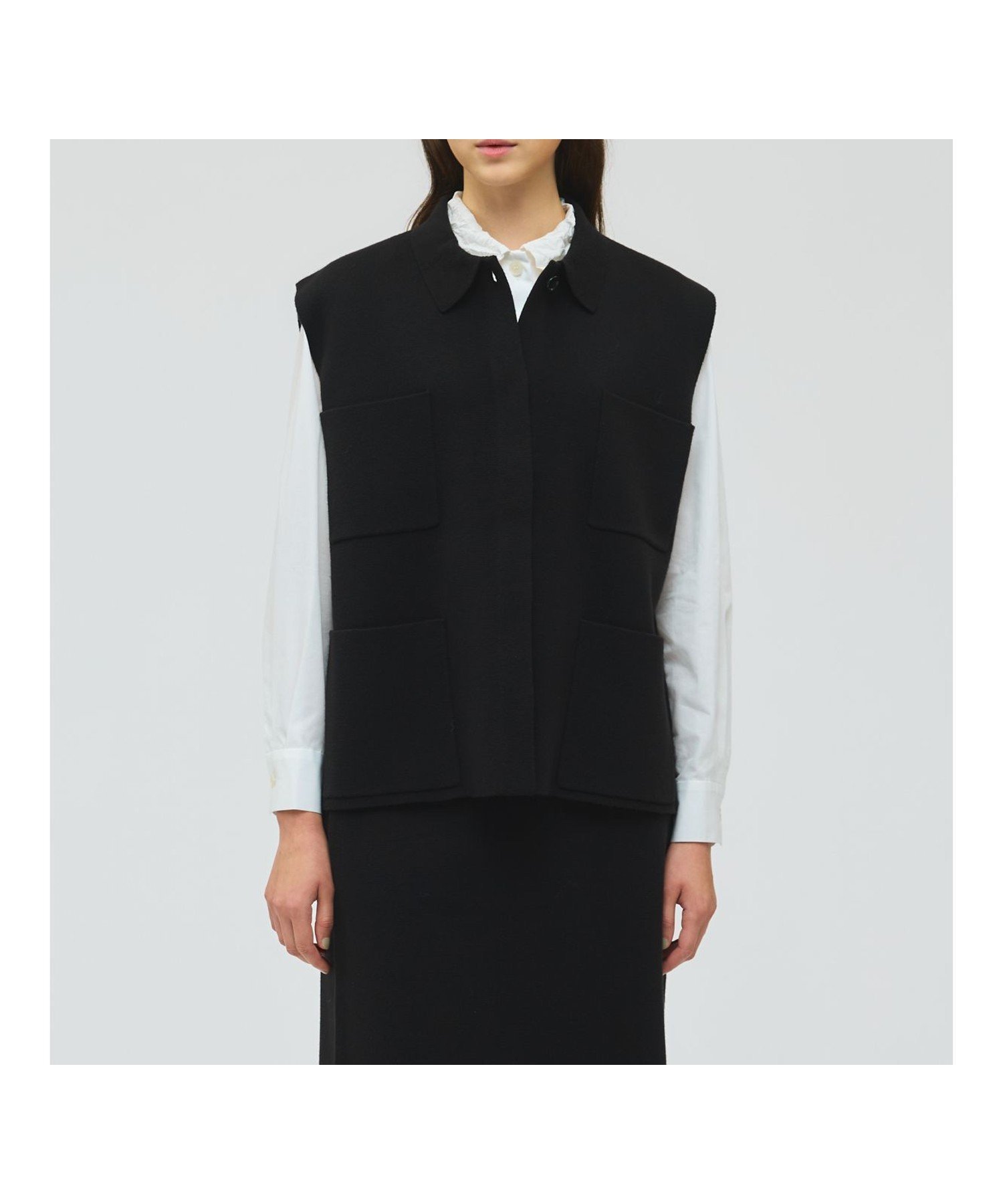 【マーコート/MARcourt】のmizuiro ind 襟付きワイドベスト 人気、トレンドファッション・服の通販 founy(ファニー) 　ファッション　Fashion　レディースファッション　Fashion for Women　アウター　Coat / Outerwear Collection　トップス・カットソー　Cut & Sew Tops　ベスト&ジレ / 重ね着スタイル　Vests & Gilets　おすすめ　Recommended / Our Picks　セットアップ　Set-Up, Coordinated Outfit　ノースリーブ　Sleeveless, No-Sleeve　フロント　Front, Front Design　ベスト　Vest, Waistcoat　ポケット　Pocket, Pocket Detail　ミラノリブ　Milano Rib, Milano Stitch　レギュラー　Regular, Standard Fit　ワイド　Wide, Wide Fit　 other-1|ID: prp329100004788134 ipo3291000000035153382