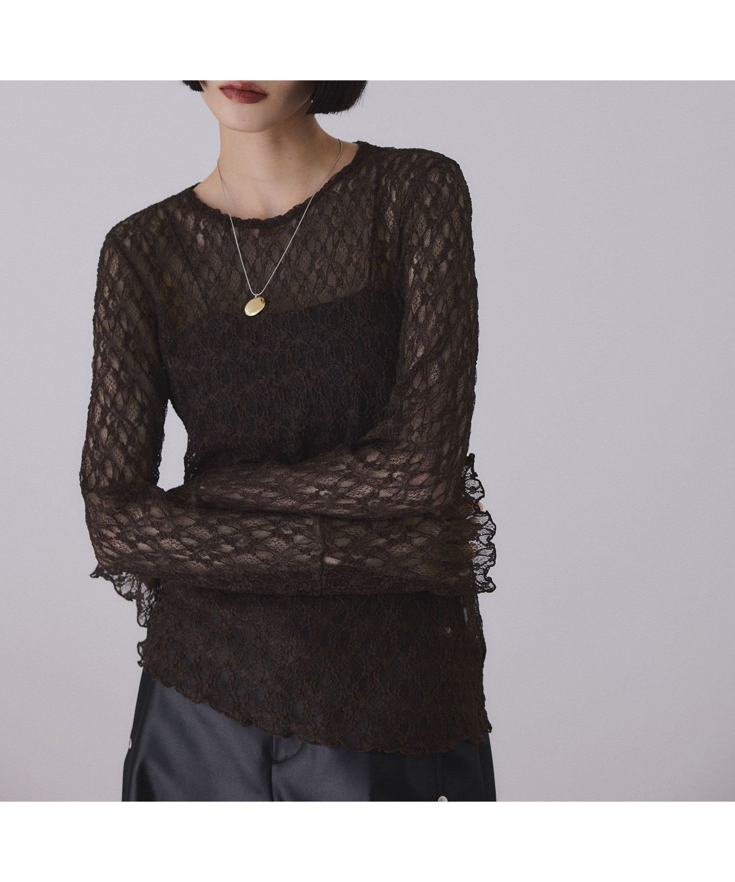 【アダム エ ロペ/ADAM ET ROPE'】のフレアスリーブレーストップス インテリア・キッズ・メンズ・レディースファッション・服の通販 founy(ファニー) ファッション Fashion レディースファッション Fashion for Women トップス・カットソー Cut & Sew Tops インナー Innerwear カーディガン Cardigan, Knitwear シンプル Simple, Minimal スウェット / スエット Sweatshirt, Sweatwear スリーブ Sleeve, Long Sleeve / Short Sleeve フィット Fit, Slim Fit フレア Flare, Flared ポケット Pocket, Pocket Detail ラッセル Raschel, Raschel Lace レース Lace, Lace Fabric おすすめ Recommended / Our Picks エレガント 上品 Elegant 2025年 2025 2025-2026秋冬・A/W Autumn/Winter 2025–26 AW25–26 ダークブラウン(20)|ID: prp329100004788164 ipo3291000000034930380