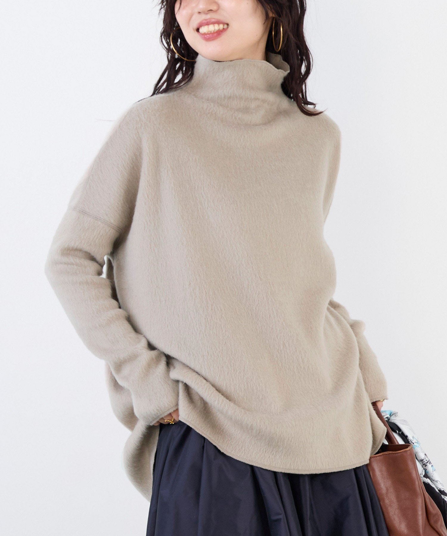 【マイカ ディール/MICA & DEAL】のシャギールーズタートルネックプルオーバー インテリア・キッズ・メンズ・レディースファッション・服の通販 founy(ファニー) 　ファッション　Fashion　レディースファッション　Fashion for Women　トップス・カットソー　Cut & Sew Tops　カジュアルプルオーバー・ニットトップス　Pullovers & Knit Tops / Casual Pullovers　タートルネック・ハイネックトップス　Turtlenecks & High-Neck Tops　軽量　Lightweight, Ultra Light　ハイネック　High Neck, Mock Neck　フレア　Flare, Flared　ルーズ　Loose, Oversized　ワイド　Wide, Wide Fit　おすすめ　Recommended / Our Picks　BEIGE|ID: prp329100004788204 ipo3291000000034932235