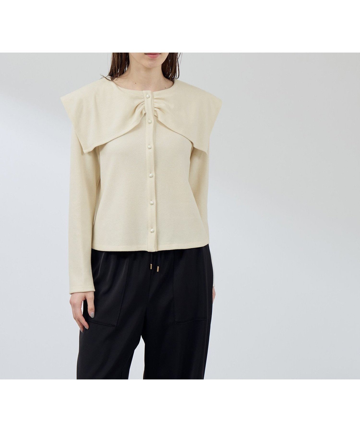 【クイーンズ コート/QUEENS COURT】のWフェイス天竺ビッグカラートップス≪手洗い可能≫ インテリア・キッズ・メンズ・レディースファッション・服の通販 founy(ファニー) 　ファッション　Fashion　レディースファッション　Fashion for Women　トップス・カットソー　Cut & Sew Tops　インナー　Innerwear　秋　Autumn　コンパクト　Compact, Small Size　ジャケット　Jacket, Outerwear　長袖　Long Sleeve, Full Sleeve　フェイス　Face, Facial Design　フェミニン　Feminine, Girly　フォルム　Silhouette, Form　ベスト　Vest, Waistcoat　ベロア　Velour, Soft Velvet　ポケット　Pocket, Pocket Detail　無地　Plain, Solid Color　レース　Lace, Lace Fabric　ロマンティック　Romantic, Feminine Style　ワイド　Wide, Wide Fit　A/W・秋冬　Autumn/Winter　おすすめ　Recommended / Our Picks　2025年　2025　2025-2026秋冬・A/W　Autumn/Winter 2025–26 AW25–26　アイボリー|ID: prp329100004788211 ipo3291000000034873761