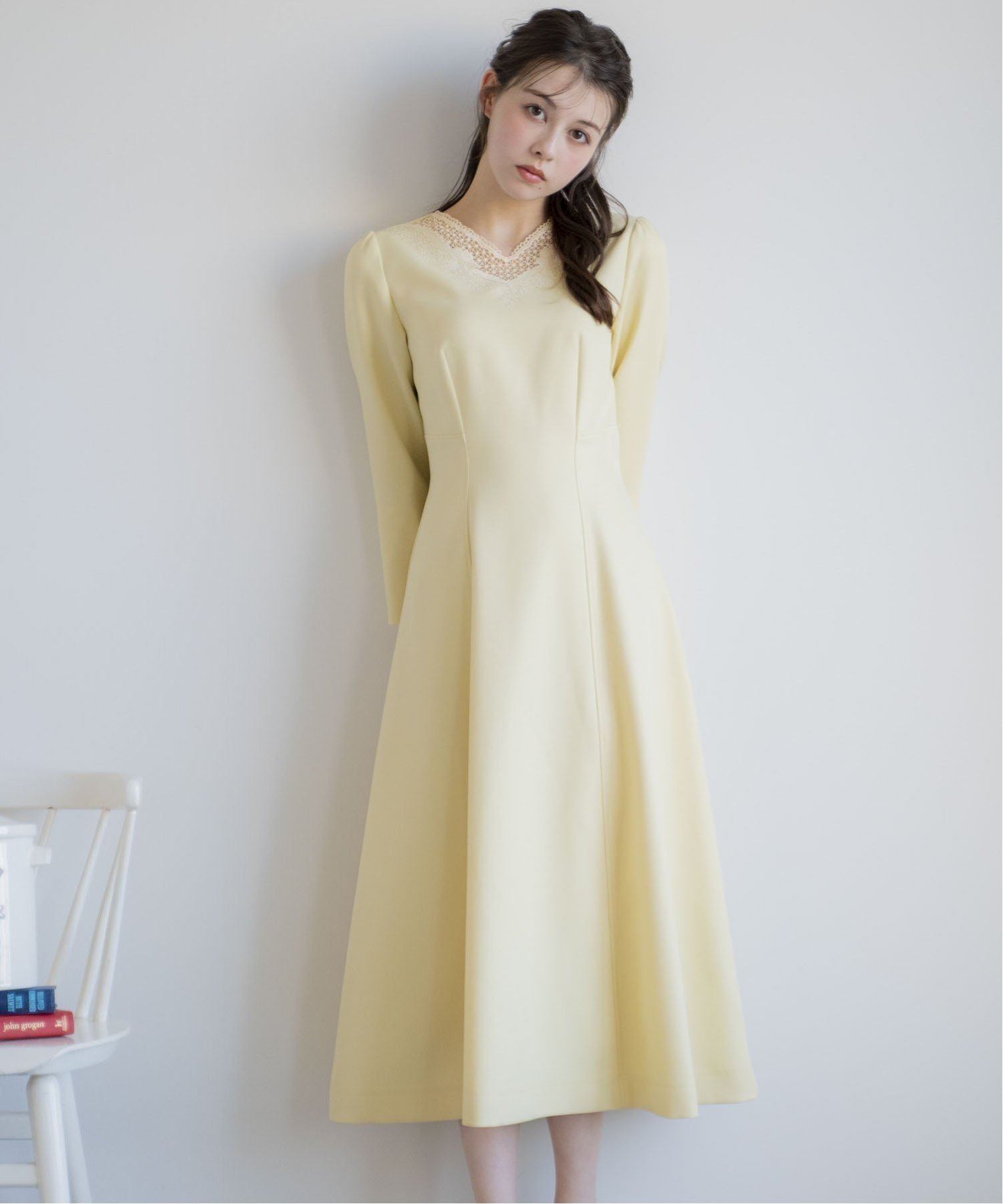 【ノエラ/Noela】のレースネックデザインワンピ インテリア・キッズ・メンズ・レディースファッション・服の通販 founy(ファニー) ファッション Fashion レディースファッション Fashion for Women ワンピース Dresses おすすめ Recommended / Our Picks ポケット Pocket, Pocket Detail レース Lace, Lace Fabric イエロー|ID: prp329100004788330 ipo3291000000034883407