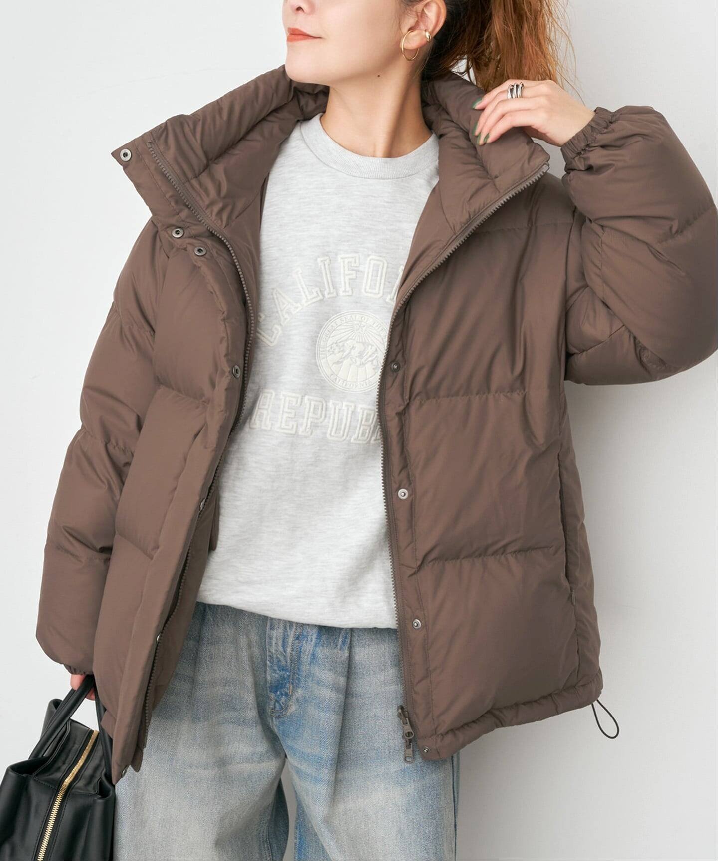 【スピック&スパン/Spick & Span】の撥水 リバーシブルダウンジャケット インテリア・キッズ・メンズ・レディースファッション・服の通販 founy(ファニー) 　ファッション　Fashion　レディースファッション　Fashion for Women　アウター　Coat / Outerwear Collection　レディースジャケット・軽アウター　Jackets　アウトドア　Outdoor Clothing　スタンド　Stand Collar, Upright Stand　スマート　Smart, Elegant　タフタ　Taffeta, Structured Fabric　ダウン　Down, Puffer　パッチ　Patch, Appliqué　ポケット　Pocket, Pocket Detail　ブラウン D|ID: prp329100004788364 ipo3291000000034870291