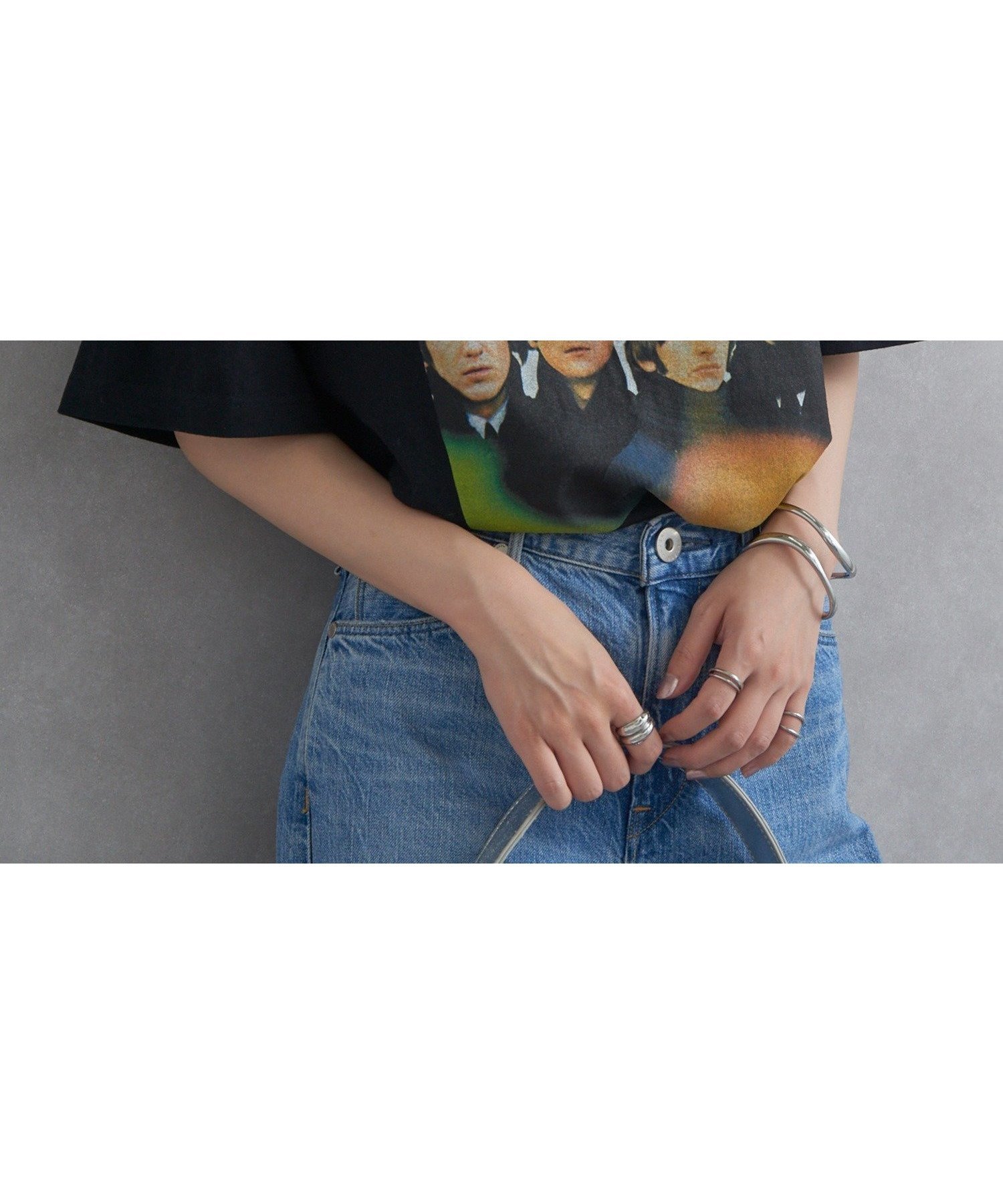 【セットアップセブン/SETUP7】のTHE FINAL VIEW/The Beatles / ビートルズ フォトプリントTシャツ 人気、トレンドファッション・服の通販 founy(ファニー) 　ファッション　Fashion　レディースファッション　Fashion for Women　トップス・カットソー　Cut & Sew Tops　シャツ・ブラウス・オフィスカジュアル　Elegant Blouses & Button-Ups　ロングTシャツ・Tシャツ　Longline T-Shirts & Tees　アクセサリー　Fashion Accessories　カーゴパンツ　Cargo Pants, Utility Pants　キャミワンピース　Cami Dress, Slip Dress　サングラス　Sunglasses, Shades　サンダル　Sandals, Summer Shoes　スニーカー　Sneakers, Trainers　スラックス　Slacks, Dress Pants　セットアップ　Set-Up, Coordinated Outfit　チュニック　Tunic, Long Top　デニム　Denim, Jeans Material　トレンド　Trend, Trending Now　プリント　Print, Printed Pattern　プリーツ　Pleats, Pleated　再入荷　Restock / Back in Stock　 other-1|ID: prp329100004788393 ipo3291000000034900815