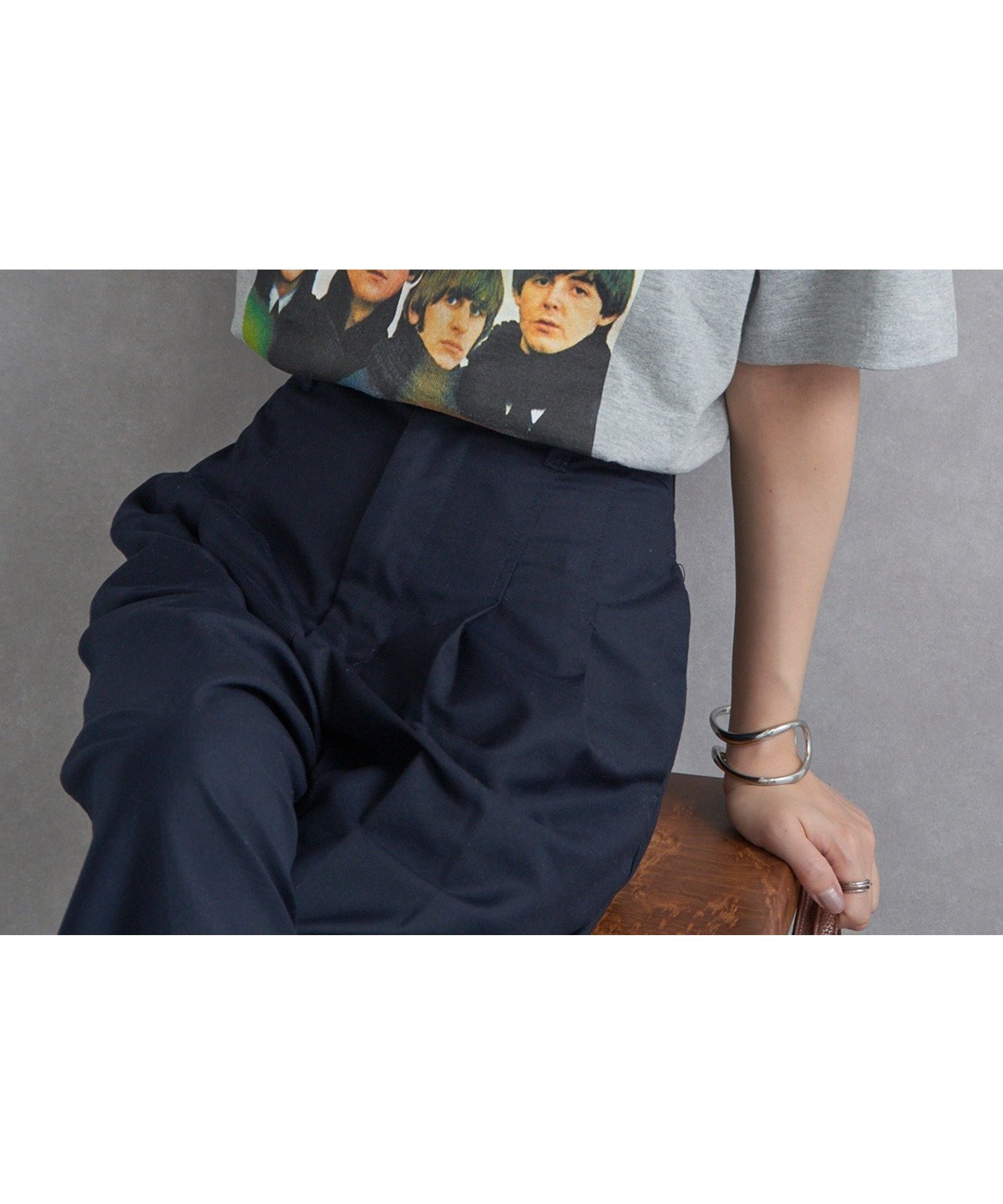 【セットアップセブン/SETUP7】のTHE FINAL VIEW/The Beatles / ビートルズ フォトプリントTシャツ インテリア・キッズ・メンズ・レディースファッション・服の通販 founy(ファニー) 　ファッション　Fashion　レディースファッション　Fashion for Women　トップス・カットソー　Cut & Sew Tops　シャツ・ブラウス・オフィスカジュアル　Elegant Blouses & Button-Ups　ロングTシャツ・Tシャツ　Longline T-Shirts & Tees　アクセサリー　Fashion Accessories　カーゴパンツ　Cargo Pants, Utility Pants　キャミワンピース　Cami Dress, Slip Dress　サングラス　Sunglasses, Shades　サンダル　Sandals, Summer Shoes　スニーカー　Sneakers, Trainers　スラックス　Slacks, Dress Pants　セットアップ　Set-Up, Coordinated Outfit　チュニック　Tunic, Long Top　デニム　Denim, Jeans Material　トレンド　Trend, Trending Now　プリント　Print, Printed Pattern　プリーツ　Pleats, Pleated　再入荷　Restock / Back in Stock　GRY|ID: prp329100004788393 ipo3291000000034900818