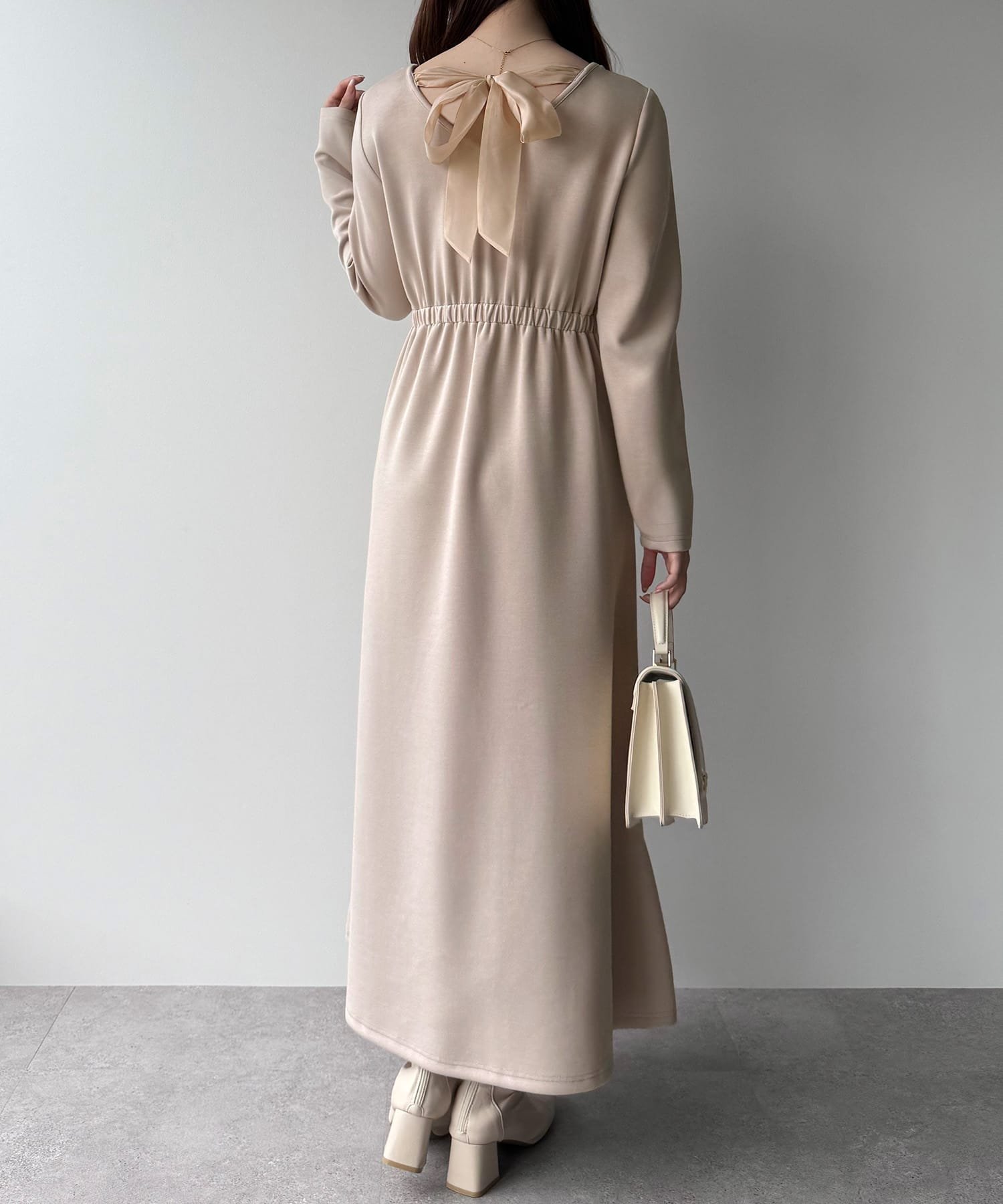 【ジュノア/JUNOAH】のmipiarl バックリボンフレアカットワンピース インテリア・キッズ・メンズ・レディースファッション・服の通販 founy(ファニー) ファッション Fashion レディースファッション Fashion for Women ワンピース Dresses ピンクベージュ|ID: prp329100004788395 ipo3291000000034862174