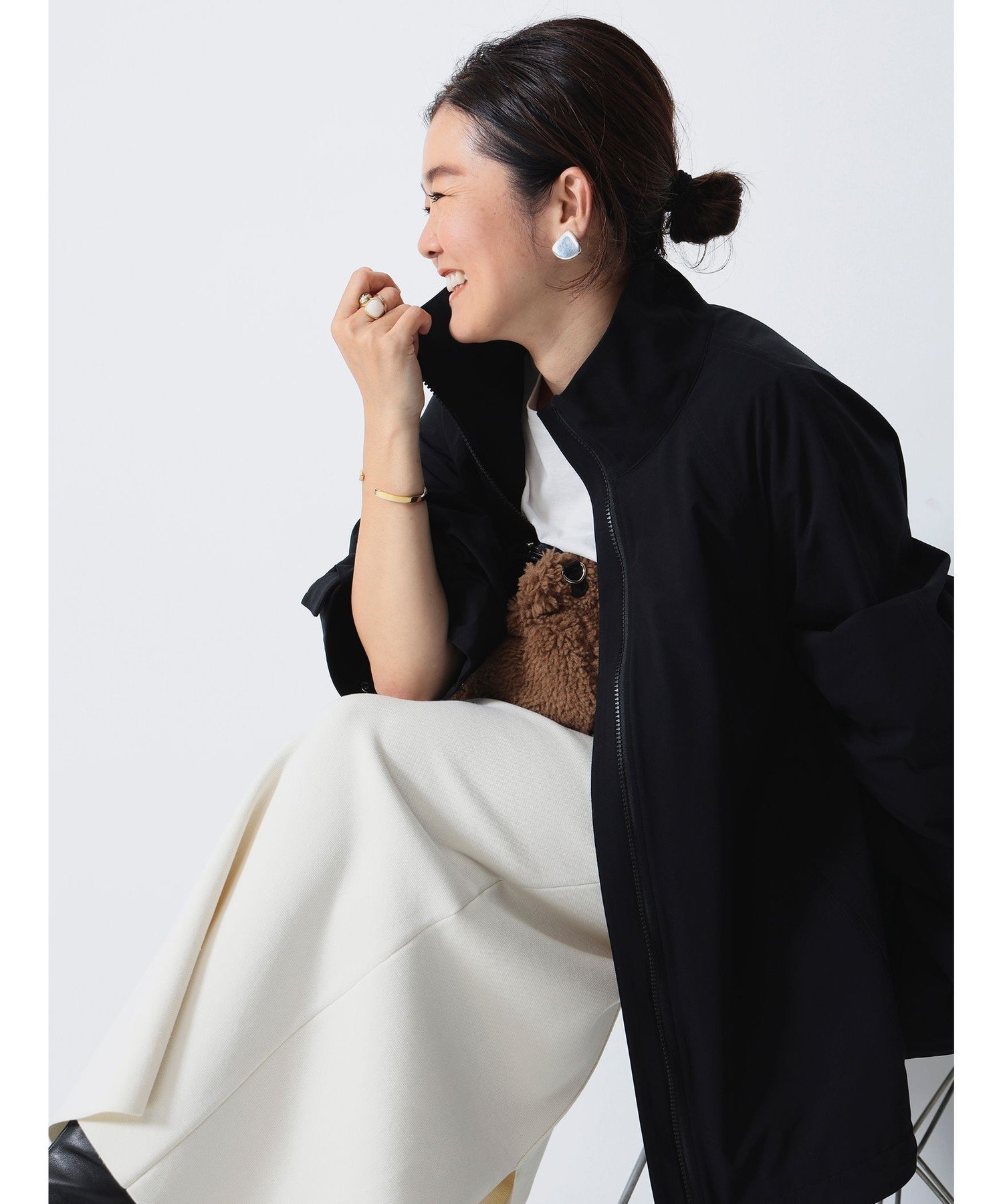 【デミルクス ビームス/Demi-Luxe BEAMS】のLEE * Demi-Luxe BEAMS / オーバースタンドブルゾン.M ドットエム 人気、トレンドファッション・服の通販 founy(ファニー) 　ファッション　Fashion　レディースファッション　Fashion for Women　アウター　Coat / Outerwear Collection　ブルゾンジャケット・スポーティアウター　Blouson Jackets　春　Spring　秋　Autumn　スタンド　Stand Collar, Upright Stand　ストレッチ　Stretch, Stretchy Fabric　スポーティ　Sporty, Casual Athletic　スリーブ　Sleeve, Long Sleeve / Short Sleeve　雑誌　Magazine, Fashion Magazine　ドローコード　Drawcord, Drawstring Cord　バルーン　Balloon, Balloon Silhouette　ボトム　Bottoms, Lower Wear　防寒　Cold Protection, Winter-Ready　モダン　Modern, Contemporary　冬　Winter / This Winter　A/W・秋冬　Autumn/Winter　 other-1|ID: prp329100004788421 ipo3291000000035018252