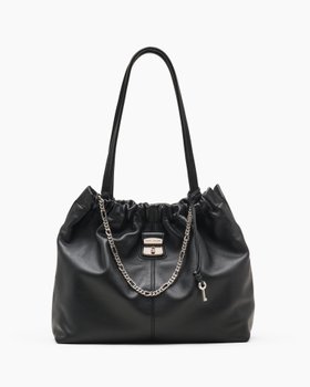 【マーク ジェイコブス/MARC JACOBS】の【公式】THE CRISTINA TOTE/ザ クリスティーナ トート 人気、トレンドファッション・服の通販 founy(ファニー) ファッション Fashion レディースファッション Fashion for Women バッグ Bags チェーン Chain, Chain Strap ビジネス 仕事 通勤 Business / Work / Commuting ラグジュアリー Luxury, Elegant 軽量 Lightweight, Ultra Light |ID:prp329100004788436