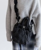 【ベイフロー/BAYFLOW】の2WAYで使える クシュショルダーパフキルトバッグ 人気、トレンドファッション・服の通販 founy(ファニー) ファッション Fashion レディースファッション Fashion for Women バッグ Bags キルティング Quilted, Quilting ショルダー Shoulder, Shoulder Strap フロント Front, Front Design モチーフ Motif, Design Theme ワンポイント One Point, Statement Accent 巾着 Drawstring Bag, Kinchaku thumbnail ブラック19|ID: prp329100004788479 ipo3291000000034821410