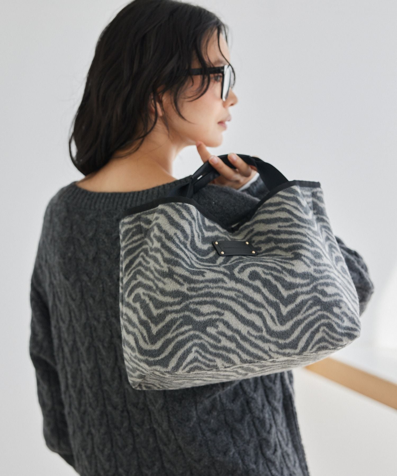 【バンヤードストーム/BARNYARDSTORM】のキレイめ起毛ハンドルトート【WEB限定カラー】 人気、トレンドファッション・服の通販 founy(ファニー) ファッション Fashion レディースファッション Fashion for Women バッグ Bags ショルダー Shoulder, Shoulder Strap シンプル Simple, Minimal バランス Balance, Style Balance フォルム Silhouette, Form 人気 Popular, Best Seller 冬 Winter / This Winter ビジネス 仕事 通勤 Business / Work / Commuting other-1|ID: prp329100004788509 ipo3291000000034874081