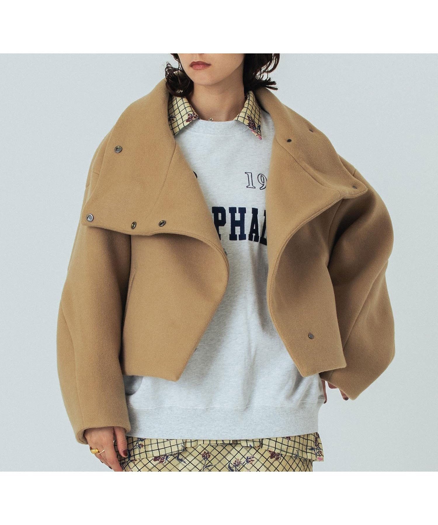 【ローズバッド/ROSE BUD】のmici/BIG STAND COLLAR BLOUSON 人気、トレンドファッション・服の通販 founy(ファニー) ファッション Fashion レディースファッション Fashion for Women アウター Coat / Outerwear Collection ブルゾンジャケット・スポーティアウター Blouson Jackets ギャザー Gathered, Ruffled 今季 This Season, Current Season シンプル Simple, Minimal スタンド Stand Collar, Upright Stand スリーブ Sleeve, Long Sleeve / Short Sleeve 人気 Popular, Best Seller バランス Balance, Style Balance 別注 Limited Edition, Custom Order おすすめ Recommended / Our Picks エレガント 上品 Elegant other-1|ID: prp329100004788560 ipo3291000000034868422