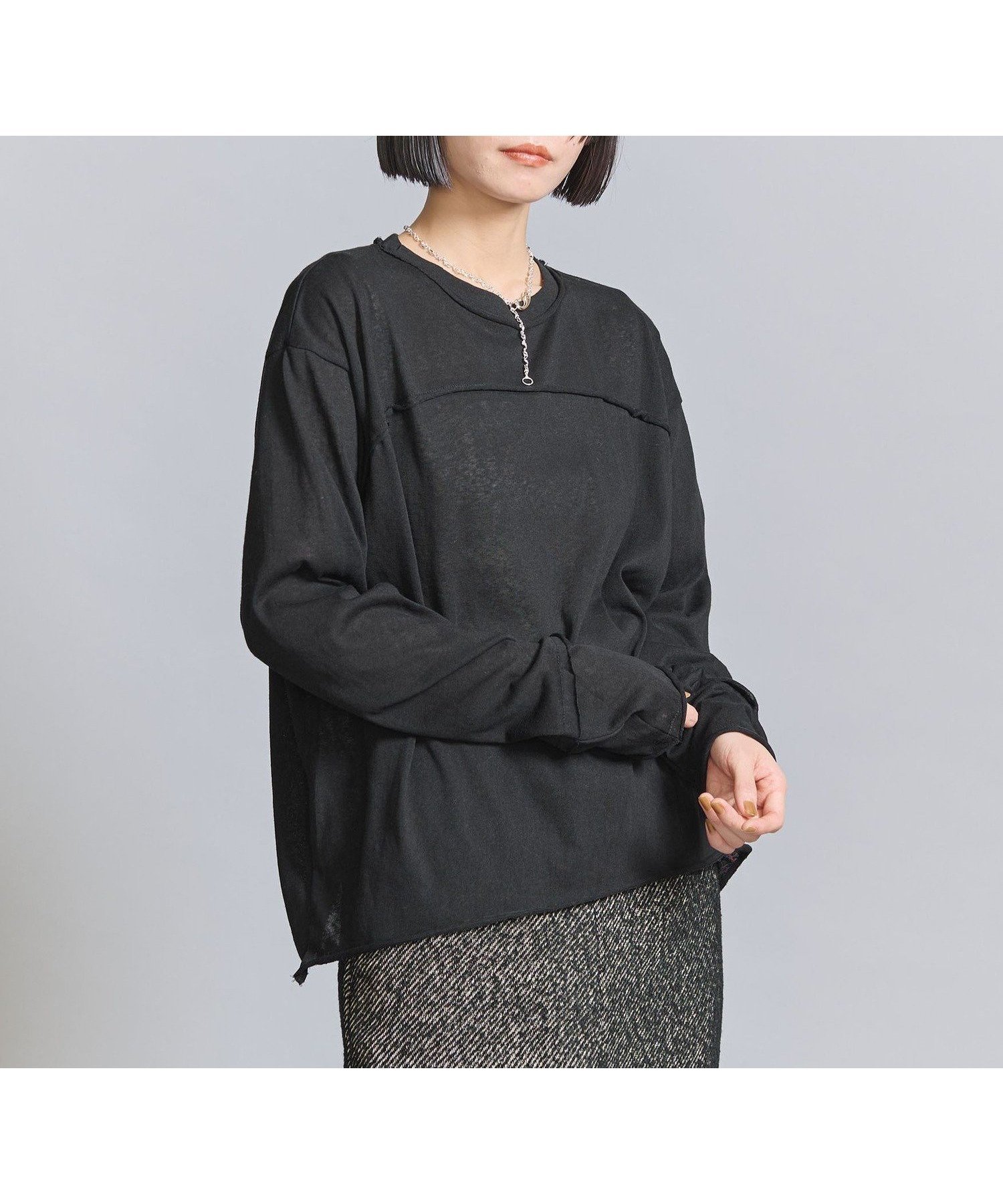 【ユナイテッドアローズ/UNITED ARROWS】のスラブカットオフ ロングスリーブTシャツ インテリア・キッズ・メンズ・レディースファッション・服の通販 founy(ファニー) 　ファッション　Fashion　レディースファッション　Fashion for Women　トップス・カットソー　Cut & Sew Tops　シャツ・ブラウス・オフィスカジュアル　Elegant Blouses & Button-Ups　ロングTシャツ・Tシャツ　Longline T-Shirts & Tees　インナー　Innerwear　カットオフ　Cut-Off Design　カットソー　Cut and Sewn Top　カーディガン　Cardigan, Knitwear　シアー　Sheer, See-Through　シンプル　Simple, Minimal　ジャケット　Jacket, Outerwear　スリーブ　Sleeve, Long Sleeve / Short Sleeve　トレンド　Trend, Trending Now　定番　Standard, Basic Item　ベスト　Vest, Waistcoat　ルーズ　Loose, Oversized　ロング　Long, Long-Length　アウトレット　Outlet / Clearance　おすすめ　Recommended / Our Picks　BLACK|ID: prp329100004788564 ipo3291000000034751916