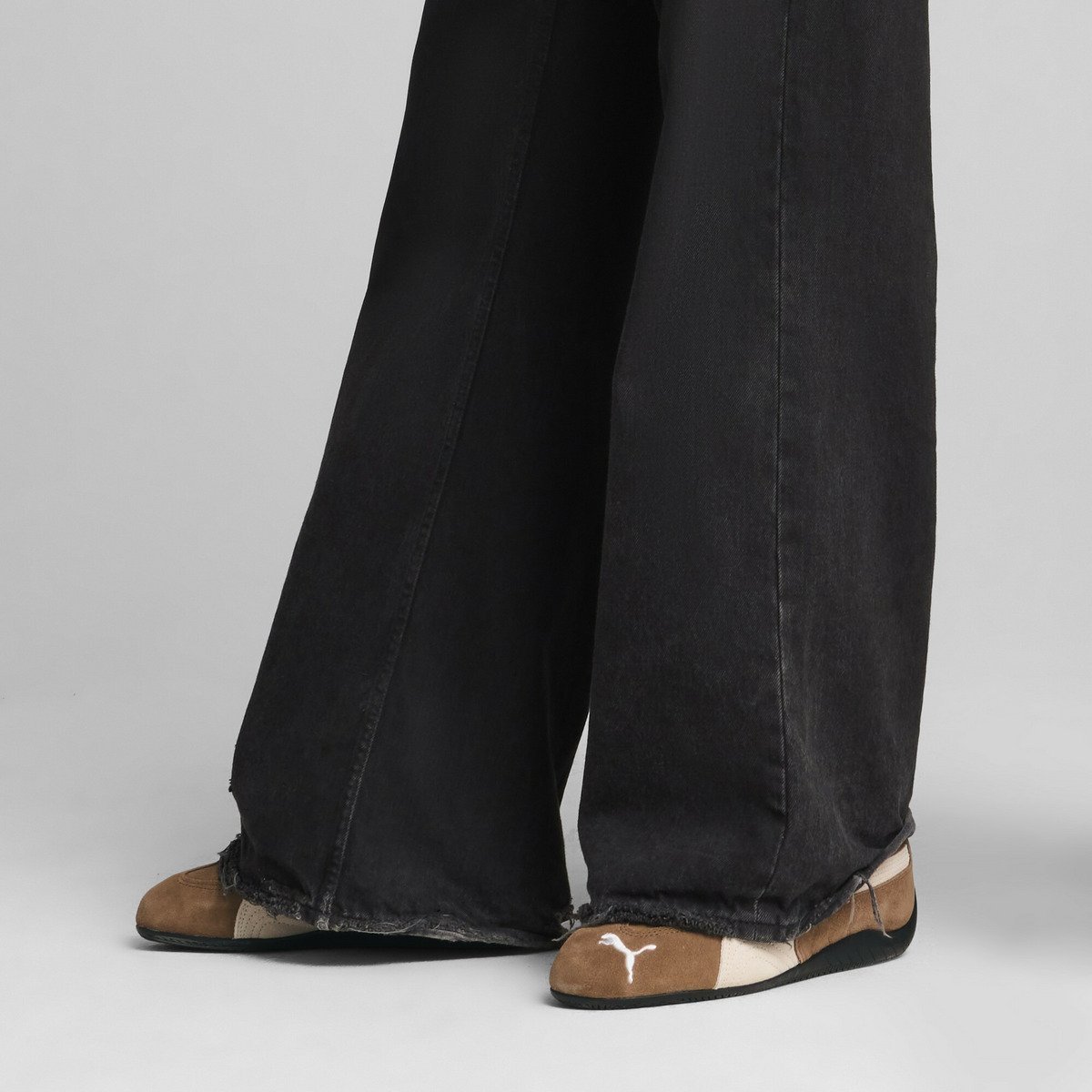 【プーマ/PUMA】のユニセックス スピードキャット OG スニーカー インテリア・キッズ・メンズ・レディースファッション・服の通販 founy(ファニー) 　ファッション　Fashion　レディースファッション　Fashion for Women　なめらか　Smooth, Silky Texture　シューズ　Shoes, Footwear　スニーカー　Sneakers, Trainers　フォーム　Form　レース　Lace, Lace Fabric　Haute Coffee-Fr|ID: prp329100004788640 ipo3291000000034752200