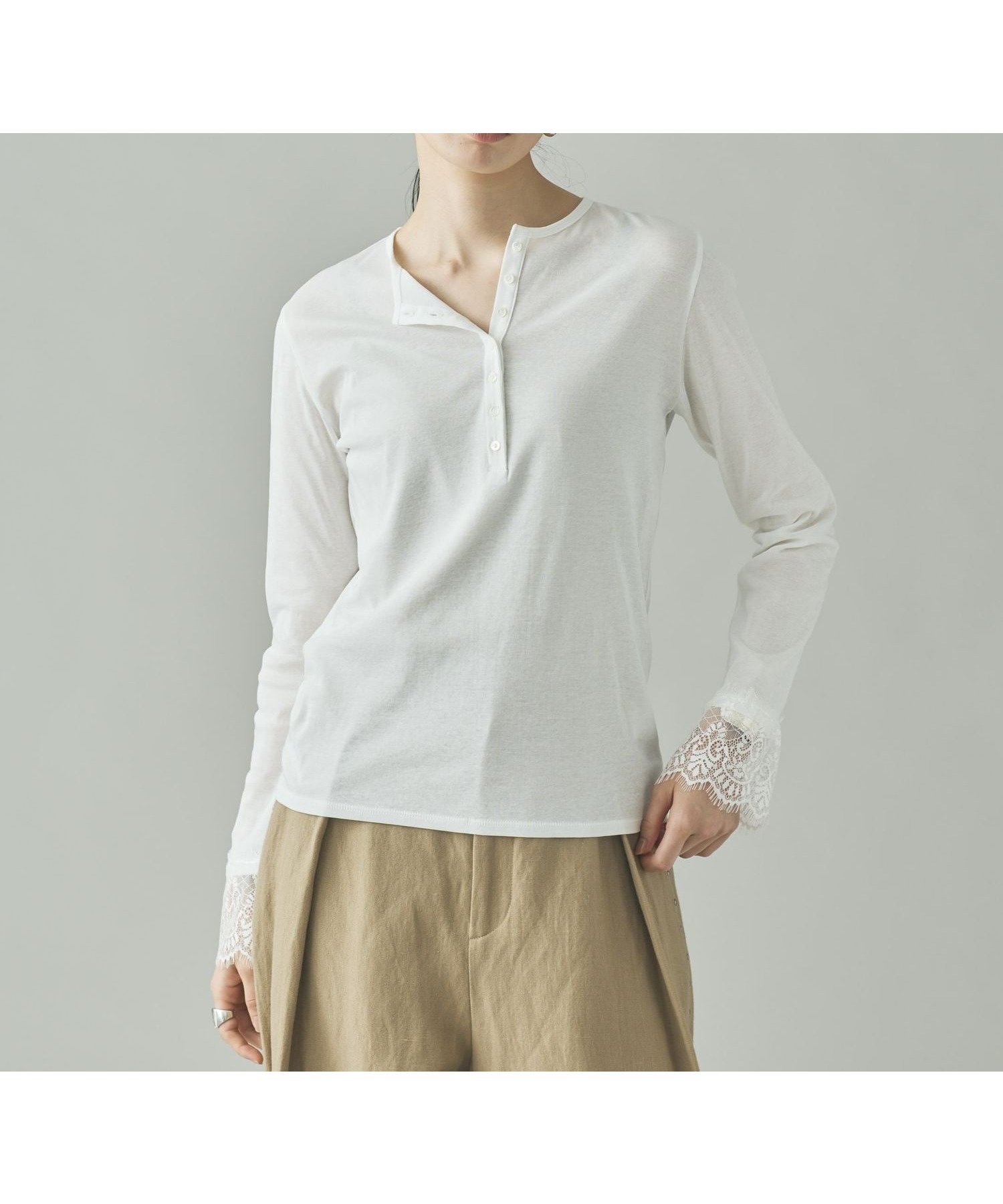 【カレンソロジー/Curensology】のヘンリーレースロングスリーブTシャツ 人気、トレンドファッション・服の通販 founy(ファニー) ファッション Fashion レディースファッション Fashion for Women トップス・カットソー Cut & Sew Tops シャツ・ブラウス・オフィスカジュアル Elegant Blouses & Button-Ups ロングTシャツ・Tシャツ Longline T-Shirts & Tees エレガント 上品 Elegant カットソー Cut and Sewn Top キュプラ Cupro, Eco Fabric シアー Sheer, See-Through フェミニン Feminine, Girly レース Lace, Lace Fabric ロング Long, Long-Length A/W・秋冬 Autumn/Winter おすすめ Recommended / Our Picks other-1|ID: prp329100004788703 ipo3291000000034752404