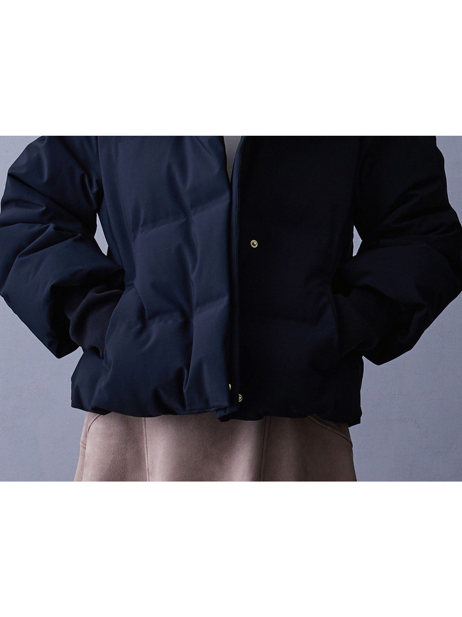 【ニコル クラブ/NICOLE CLUB】のシームレスダウンブルゾン インテリア・キッズ・メンズ・レディースファッション・服の通販 founy(ファニー) ファッション Fashion レディースファッション Fashion for Women アウター Coat / Outerwear Collection ブルゾンジャケット・スポーティアウター Blouson Jackets ショート Short, Short Length スマート Smart, Elegant ダウン Down, Puffer フェザー Feather, Feather Detail ブルゾン Blouson, Bomber Jacket マフラー Scarf, Muffler ワイド Wide, Wide Fit 防寒 Cold Protection, Winter-Ready 67ネイビー|ID: prp329100004788770 ipo3291000000034904336