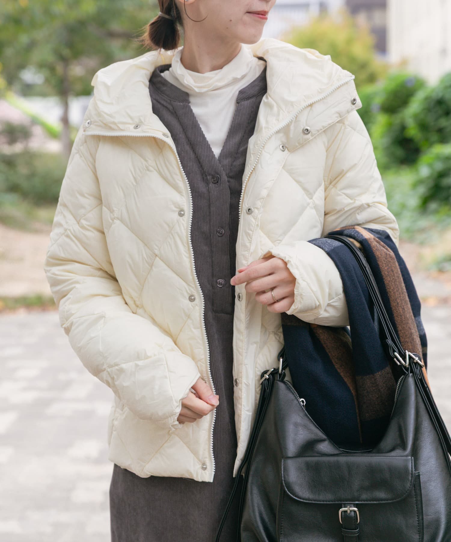 【アイテムズアーバンリサーチ/ITEMS URBAN RESEARCH】のTAION HOOD DOWN JACKET インテリア・キッズ・メンズ・レディースファッション・服の通販 founy(ファニー) ファッション Fashion レディースファッション Fashion for Women アウター Coat / Outerwear Collection レディースジャケット・軽アウター Jackets 2025年 2025 2025-2026秋冬・A/W Autumn/Winter 2025–26 AW25–26 冬 Winter / This Winter インナー Innerwear ショート Short, Short Length ダウン Down, Puffer A/W・秋冬 Autumn/Winter 防寒 Cold Protection, Winter-Ready オフホワイト|ID: prp329100004788891 ipo3291000000034893889