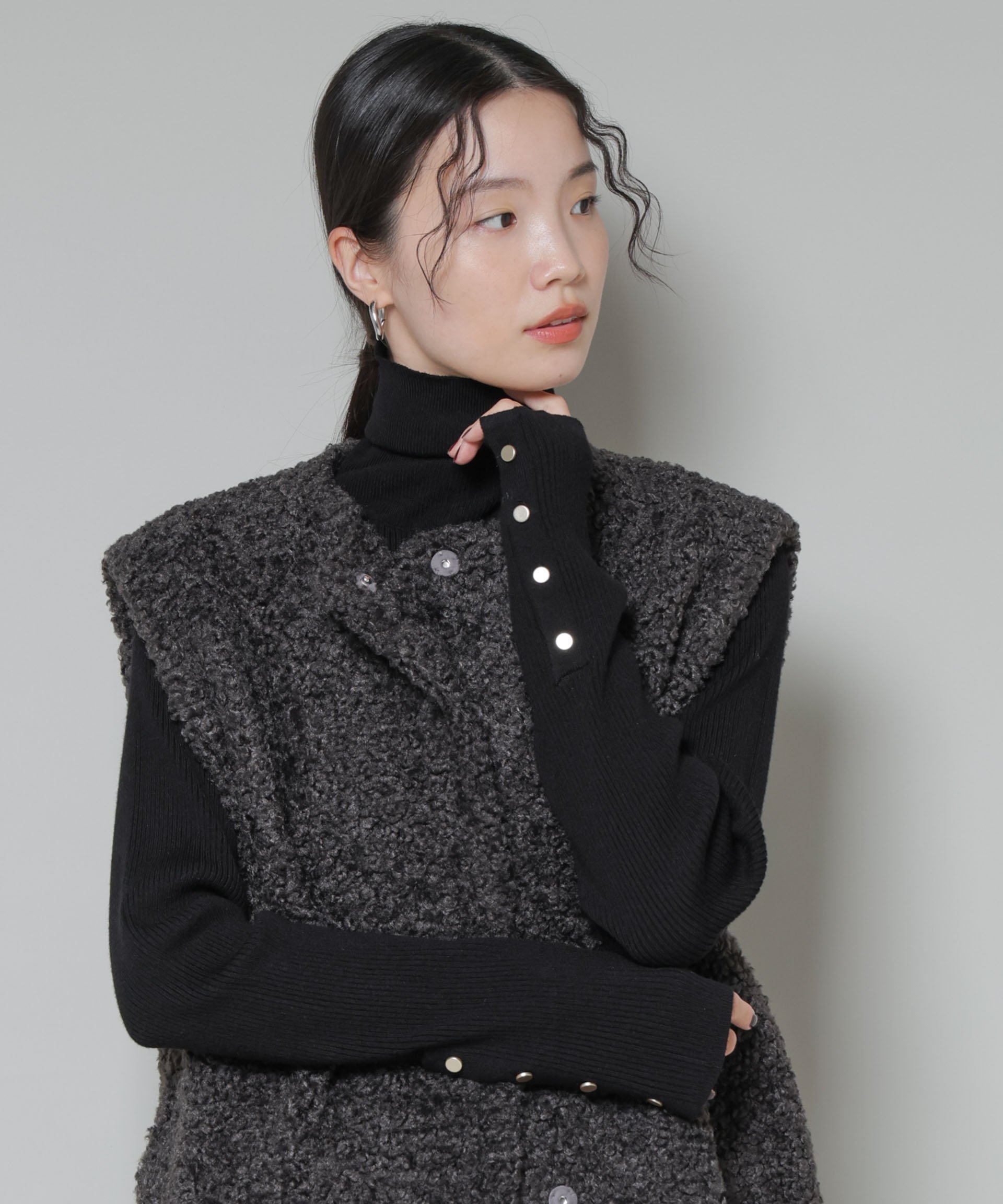 【ナノ ユニバース/nano universe】の洗濯機洗可メタルボタンリブニット 人気、トレンドファッション・服の通販 founy(ファニー) 　ファッション　Fashion　レディースファッション　Fashion for Women　トップス・カットソー　Cut & Sew Tops　ニット　Knit Tops & Sweaters　秋　Autumn　シンプル　Simple, Minimal　ジャケット　Jacket, Outerwear　スリット　Slit, Slit Detail　タートルネック　Turtleneck, High Neck　定番　Standard, Basic Item　フィット　Fit, Slim Fit　ベーシック　Basic, Essential　メタル　Metal, Metal Parts　リブニット　Rib Knit, Ribbed Knit　A/W・秋冬　Autumn/Winter　アウトレット　Outlet / Clearance　おすすめ　Recommended / Our Picks　エレガント 上品　Elegant　2025年　2025　2025-2026秋冬・A/W　Autumn/Winter 2025–26 AW25–26　 other-1|ID: prp329100004788957 ipo3291000000034753449