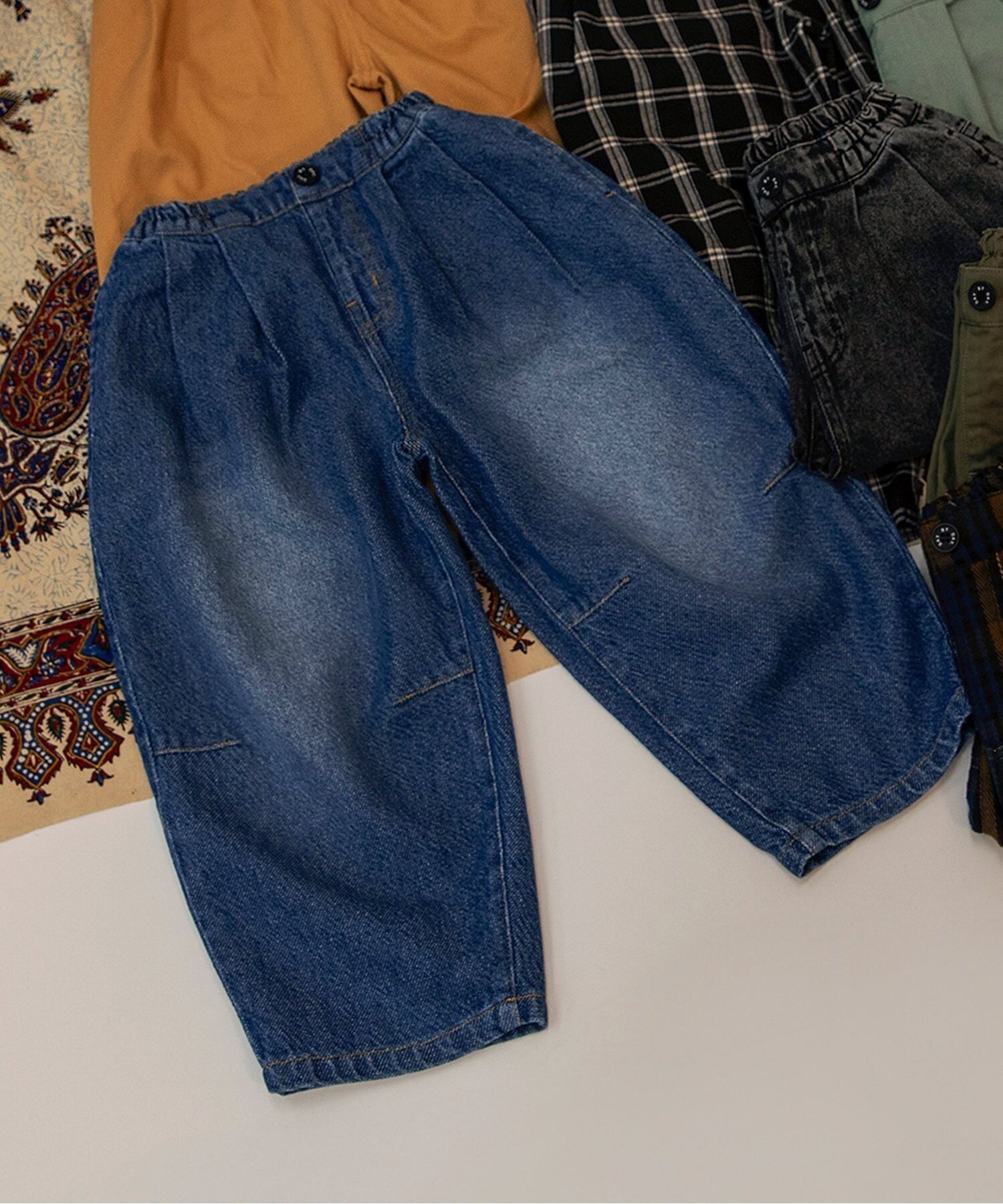 【エフオー オンラインストア/F.O.Online Store / KIDS】のワイドタックパンツ 10分丈 インテリア・キッズ・メンズ・レディースファッション・服の通販 founy(ファニー) ファッション Fashion キッズファッション Fashion for Kids ボトムス Bottoms ストレート Straight, Straight Cut スニーカー Sneakers, Trainers ボトム Bottoms, Lower Wear ワイド Wide, Wide Fit A/W・秋冬 Autumn/Winter デニム|ID: prp329100004788989 ipo3291000000034753594