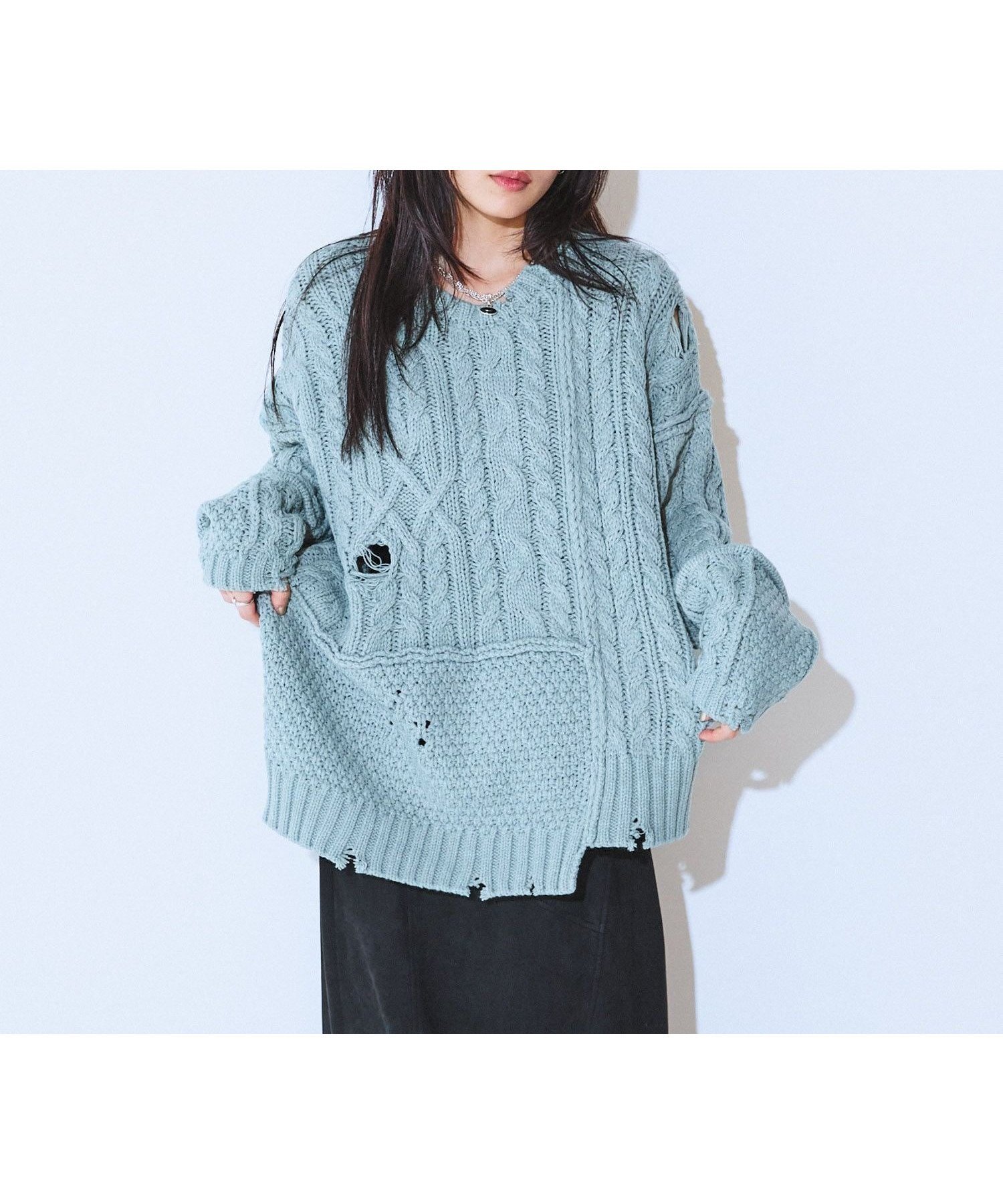 【ジーナシス/JEANASiS】のリメイクライクケーブルプルオーバー 人気、トレンドファッション・服の通販 founy(ファニー) 　ファッション　Fashion　レディースファッション　Fashion for Women　トップス・カットソー　Cut & Sew Tops　カジュアルプルオーバー・ニットトップス　Pullovers & Knit Tops / Casual Pullovers　おすすめ　Recommended / Our Picks　ダメージ　Distressed, Destroyed　デニム　Denim, Jeans Material　パッチワーク　Patchwork, Mixed Fabric　ルーズ　Loose, Oversized　冬　Winter / This Winter　 other-1|ID: prp329100004789097 ipo3291000000034754052